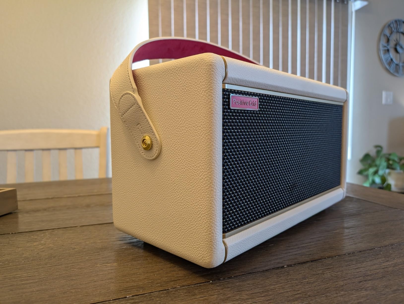 Positive Grid Spark 2 50W Smart Guitar Practice Amp & Bluetooth Speaker with Built-in Looper, AI Features & Smart App for Electric, Acoustic, & Bass Guitar – Pearl Customer Review Positive Grid Spark 2 50W Smart Guitar Practice Amp & Bluetooth Speaker with Built-in Looper, AI Features & Smart App for Electric, Acoustic, & Bass Guitar – Pearl - Customer Photo 2