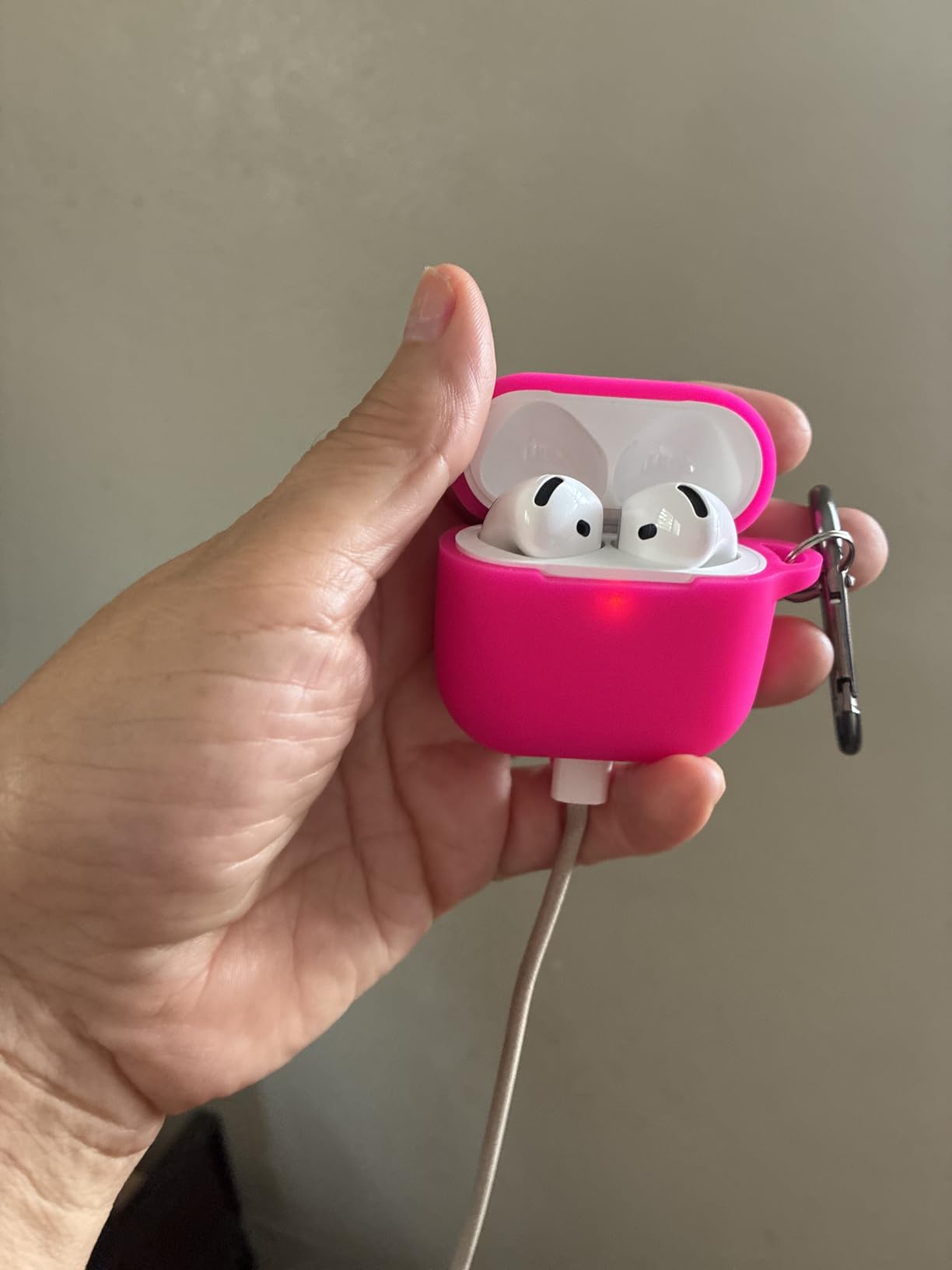 Apple AirPods 4 Wireless Earbuds, Bluetooth Headphones, with Active Noise Cancellation, Adaptive, Transparency Mode, Personalized Spatial Audio, USB-C Charging Case, Wireless Charging, H2 Chip customer photo 2