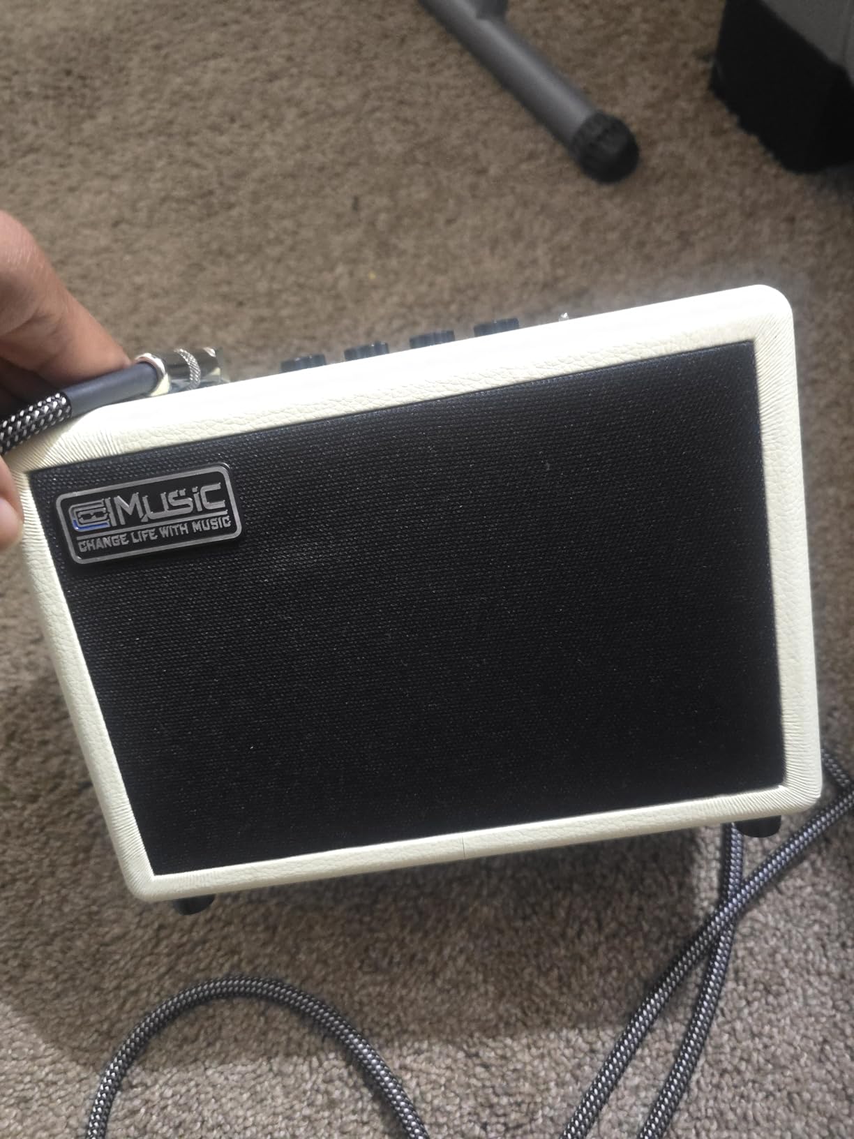COOLMUSIC Unique 10G 10W Wireless Electric Guitar Amplifier with Wireless connectivity, Distortion Effects, Portable Practice Amp for Home and Music Party Customer Review COOLMUSIC Unique 10G 10W Wireless Electric Guitar Amplifier with Wireless connectivity, Distortion Effects, Portable Practice Amp for Home and Music Party - Customer Photo 1