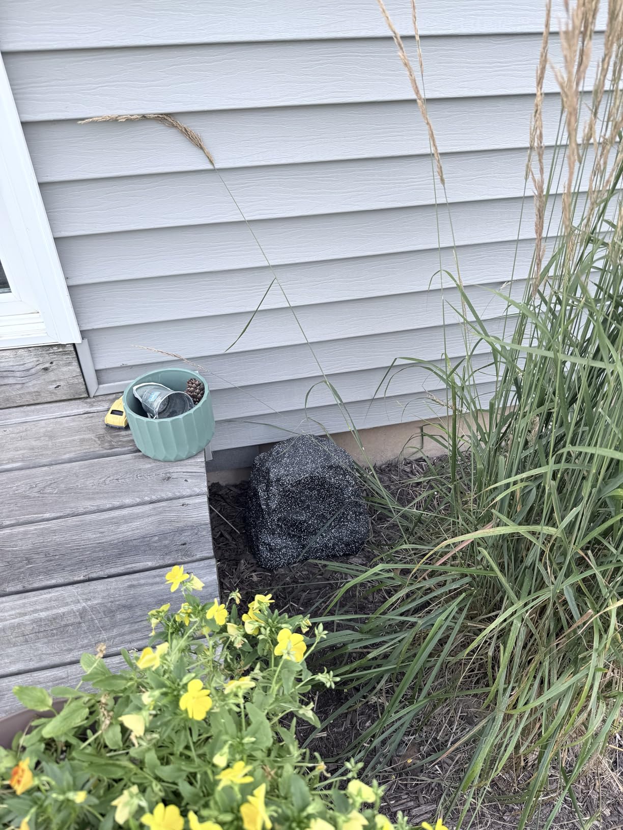Herdio Outdoor Rock Bluetooth Speakers Wired IPX7 Waterproof 200 Watt Resin Material All Weather for Deck Pool Backyard Patio Garden BBQ (1 Pair Black) Customer Review Herdio Outdoor Rock Bluetooth Speakers Wired IPX7 Waterproof 200 Watt Resin Material All Weather for Deck Pool Backyard Patio Garden BBQ (1 Pair Black) - Customer Photo 2