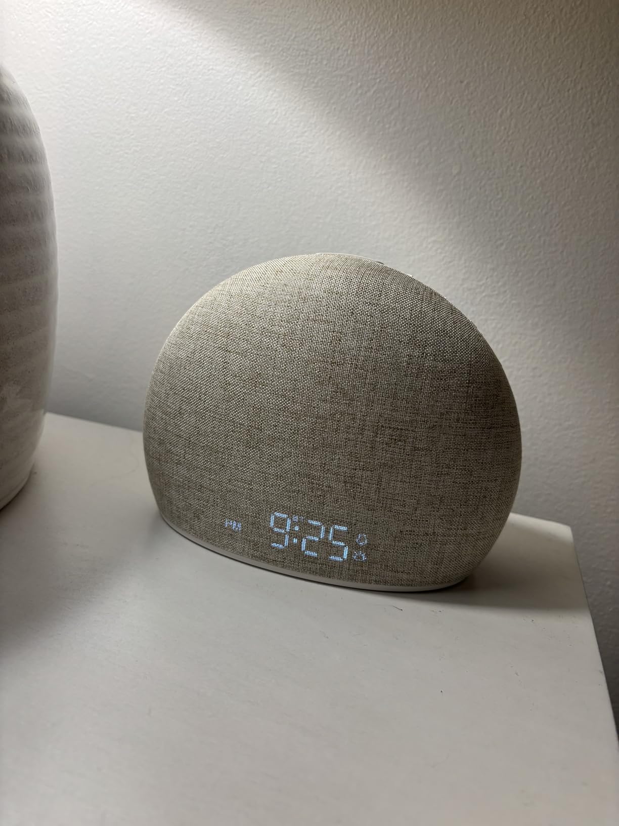 HOUSBAY Sunrise Alarm Clock Radio for Bedroom – Wake Up Naturally with Gentle Light & Nature Sounds, Relax with Bluetooth Speaker & Night Light - Customer Photo 1