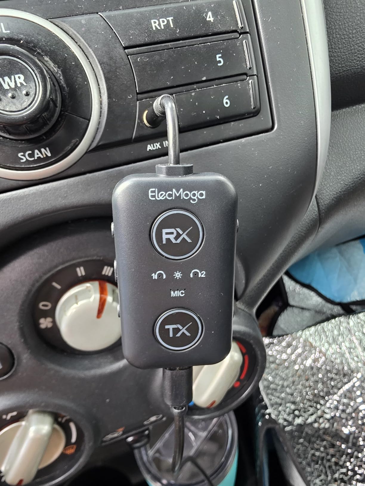 2025 Upgraded Airplane Bluetooth 5.4 Adapter with aptX Adaptive, ElecMoga Airplane Travel Essentials Supports 2 AirPods or Headphones, 2-in-1 AUX Wireless Transmitter Receiver for Gym, TV, Car, Audio - Customer Photo 3