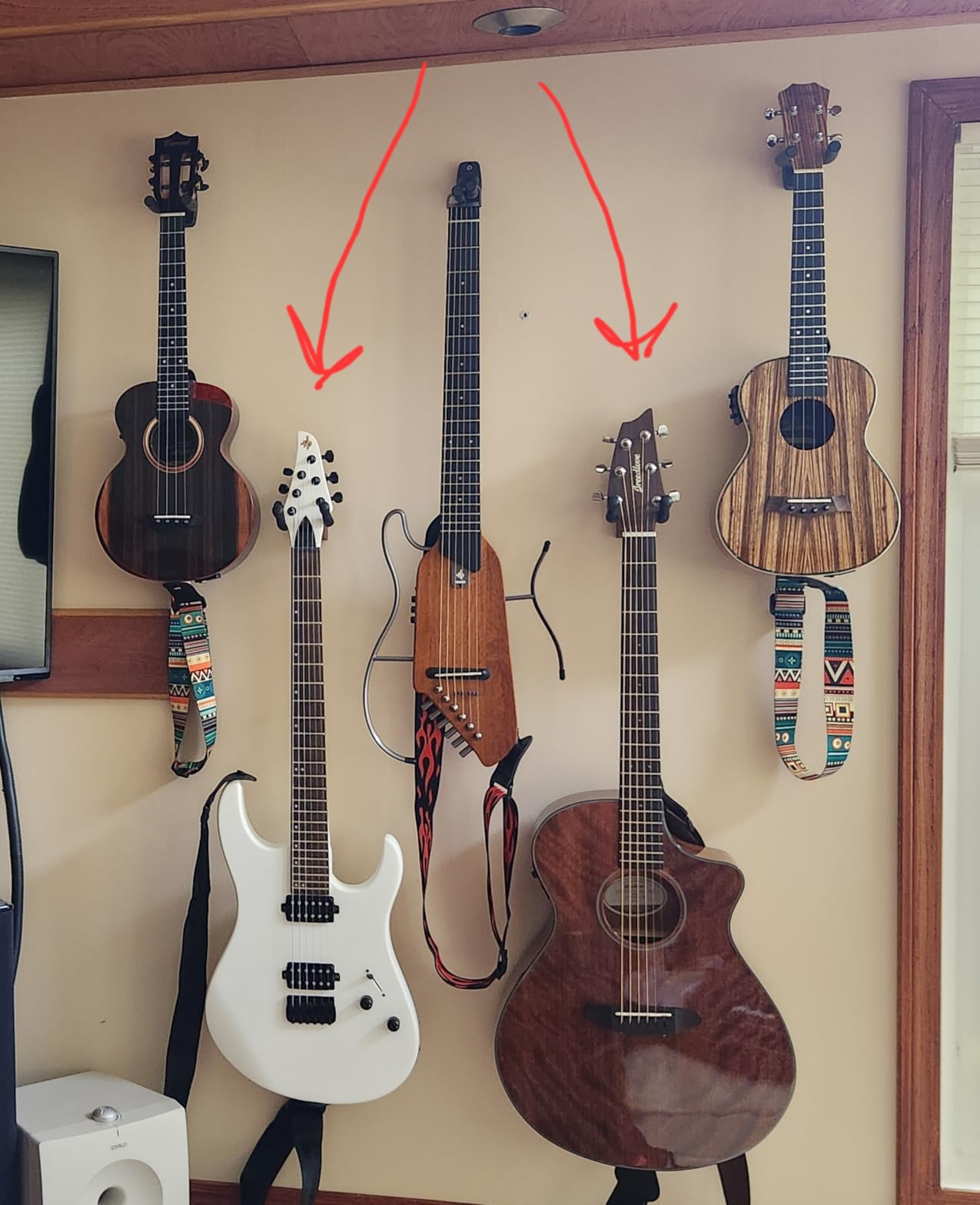 Guitar Wall Mount - Black Walnut Guitar Hanger with 5pcs Picks for Acoustic, Electric, Bass, Banjo, Mandolin Customer Review Guitar Wall Mount - Black Walnut Guitar Hanger with 5pcs Picks for Acoustic, Electric, Bass, Banjo, Mandolin - Customer Photo 2