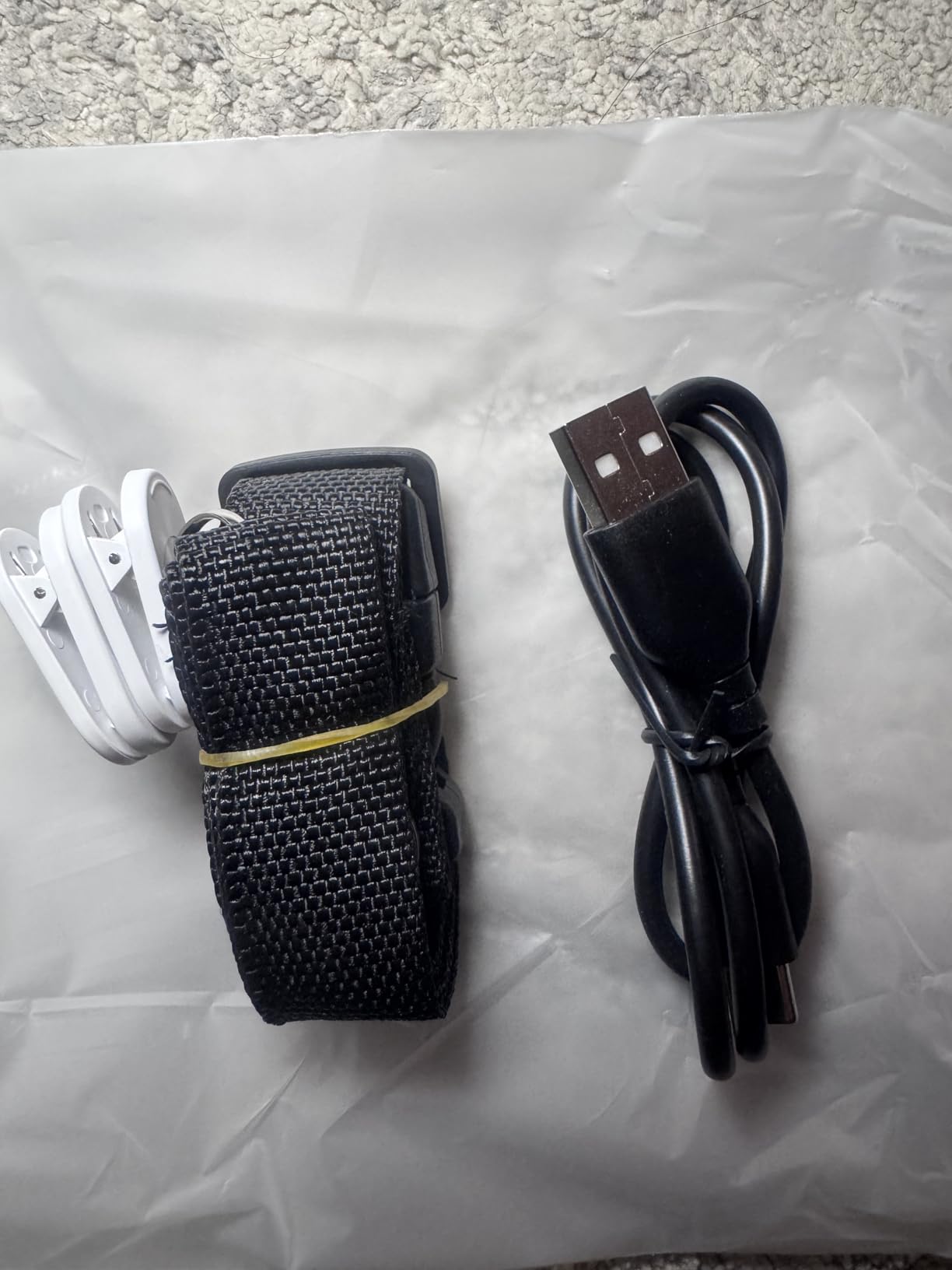 15W Wireless Voice Amplifier with 2 Magnetic Lavalier Mics & Noise Reduction - Bluetooth 5.3 PA System for Teachers, Tour Guide, Yoga - 15H Rechargeable Battery, Waist-Mount Design (White) Customer Review 15W Wireless Voice Amplifier with 2 Magnetic Lavalier Mics & Noise Reduction - Bluetooth 5.3 PA System for Teachers, Tour Guide, Yoga - 15H Rechargeable Battery, Waist-Mount Design (White) - Customer Photo 4