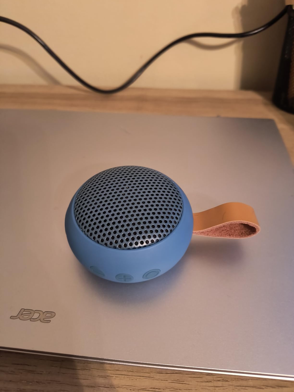 Bluetooth Speaker, IPX7 Waterproof Small Shower Speaker Wireless Bluetooth with Loud Sound, Support TF Card/Built-in Mic- for Carabiner, Beach, Camping, Hiking, Pool, Great Gift - Customer Photo 1