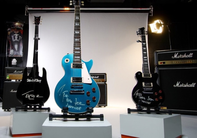 Billie Joe Armstrong Guitars And Gear: Complete Guide [cy] - VintageVinylNews