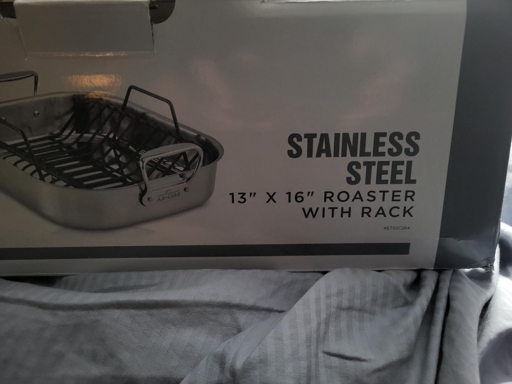 All-Clad Specialty Stainless Steel Roaster and Nonstick Rack 16x13x5 Inch Oven Broiler Safe 600F Roaster Pan, Pots and Pans, Bakeware, Turkey, Silver - Customer Photo 3