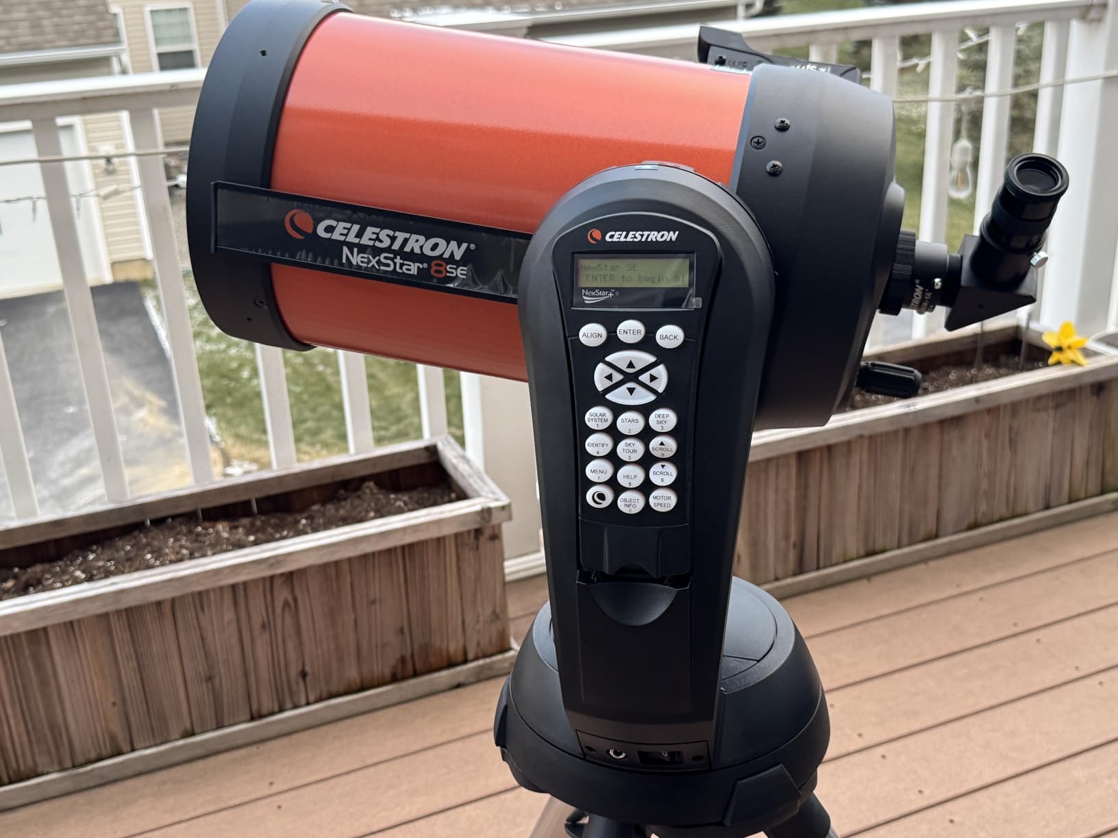 Celestron NexStar 6SE Computerized Telescope - 6-Inch Schmidt-Cassegrain Optical Tube - Fully Automated GoTo Mount with SkyAlign - 40,000+ Object Database customer photo 2