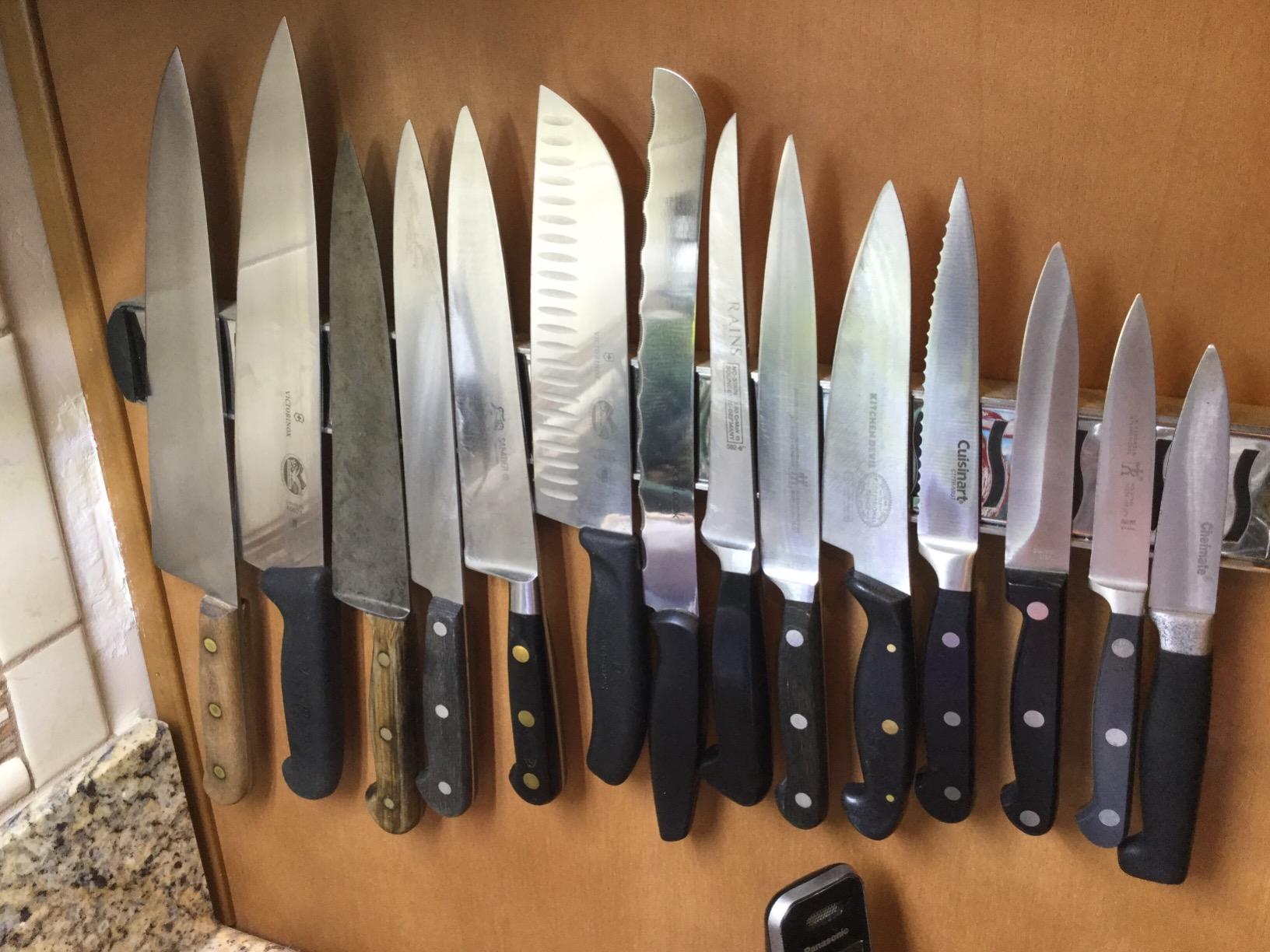 Victorinox Fibrox 7-Inch Granton Edge Santoku Knife - Customer Photo 2