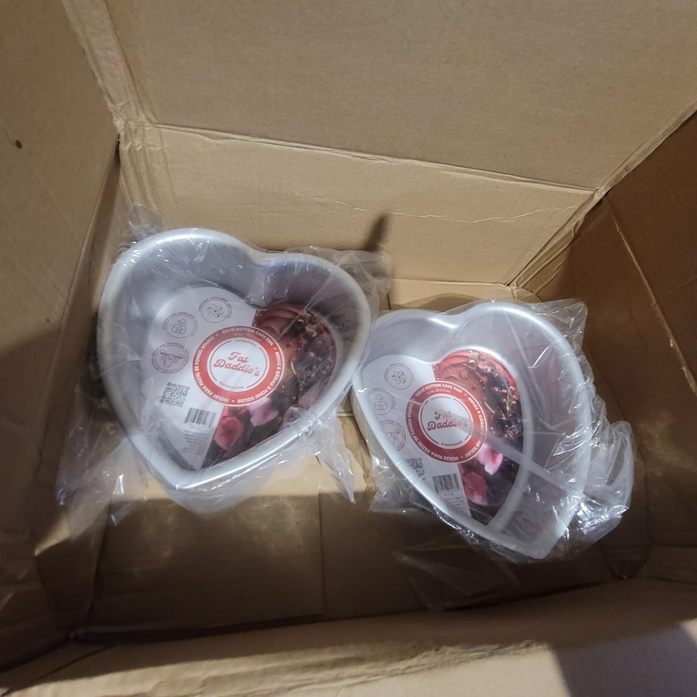 Fat Daddio's PHT-83 Anodized Aluminum Heart Cake Pan, 8 x 3 Inch - Customer Photo 2