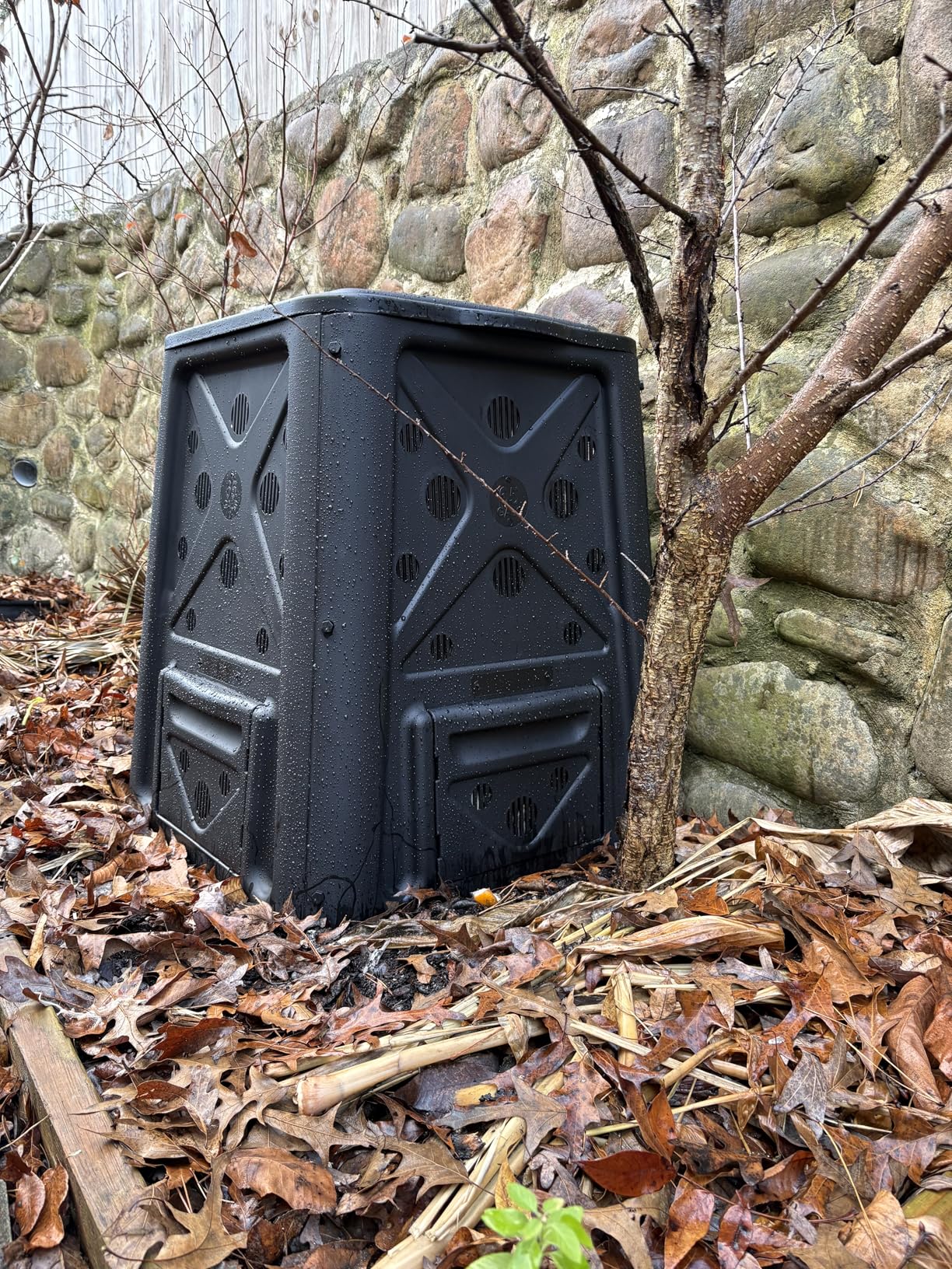 Redmon Outdoor Compost Bin with Lift Off Lid, 4-Door Access & Vent Holes, 65 Gallon, Black - Composting Bin Container for Kitchen Food Waste Recycling Customer Review Redmon Outdoor Compost Bin with Lift Off Lid, 4-Door Access & Vent Holes, 65 Gallon, Black - Composting Bin Container for Kitchen Food Waste Recycling - Customer Photo 2