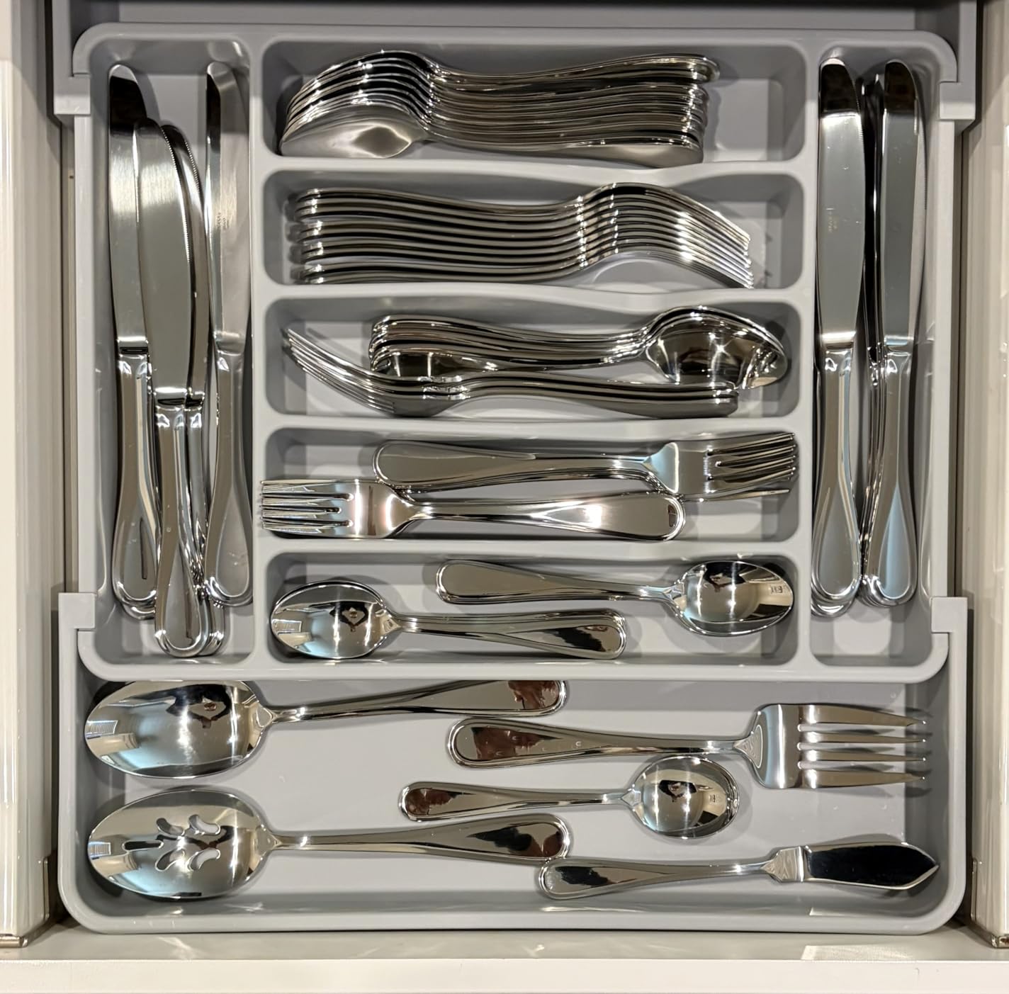 Mikasa Harmony 65-Piece 18/10 Stainless Steel Flatware Set, Service for 12, Polished Silverware with Serving Utensils, Dishwasher Safe Customer Review Mikasa Harmony 65-Piece 18/10 Stainless Steel Flatware Set, Service for 12, Polished Silverware with Serving Utensils, Dishwasher Safe - Customer Photo 1