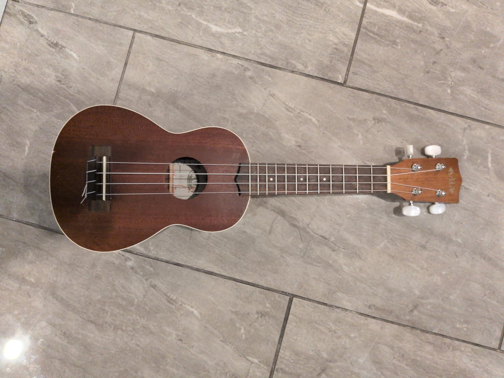 Kala KA-B Mahogany Baritone Ukulele Bundle with Hard Case, Tuner, Strap, Austin Bazaar Instructional DVD, and Polishing Cloth Customer Review Kala KA-B Mahogany Baritone Ukulele Bundle with Hard Case, Tuner, Strap, Austin Bazaar Instructional DVD, and Polishing Cloth - Customer Photo 1