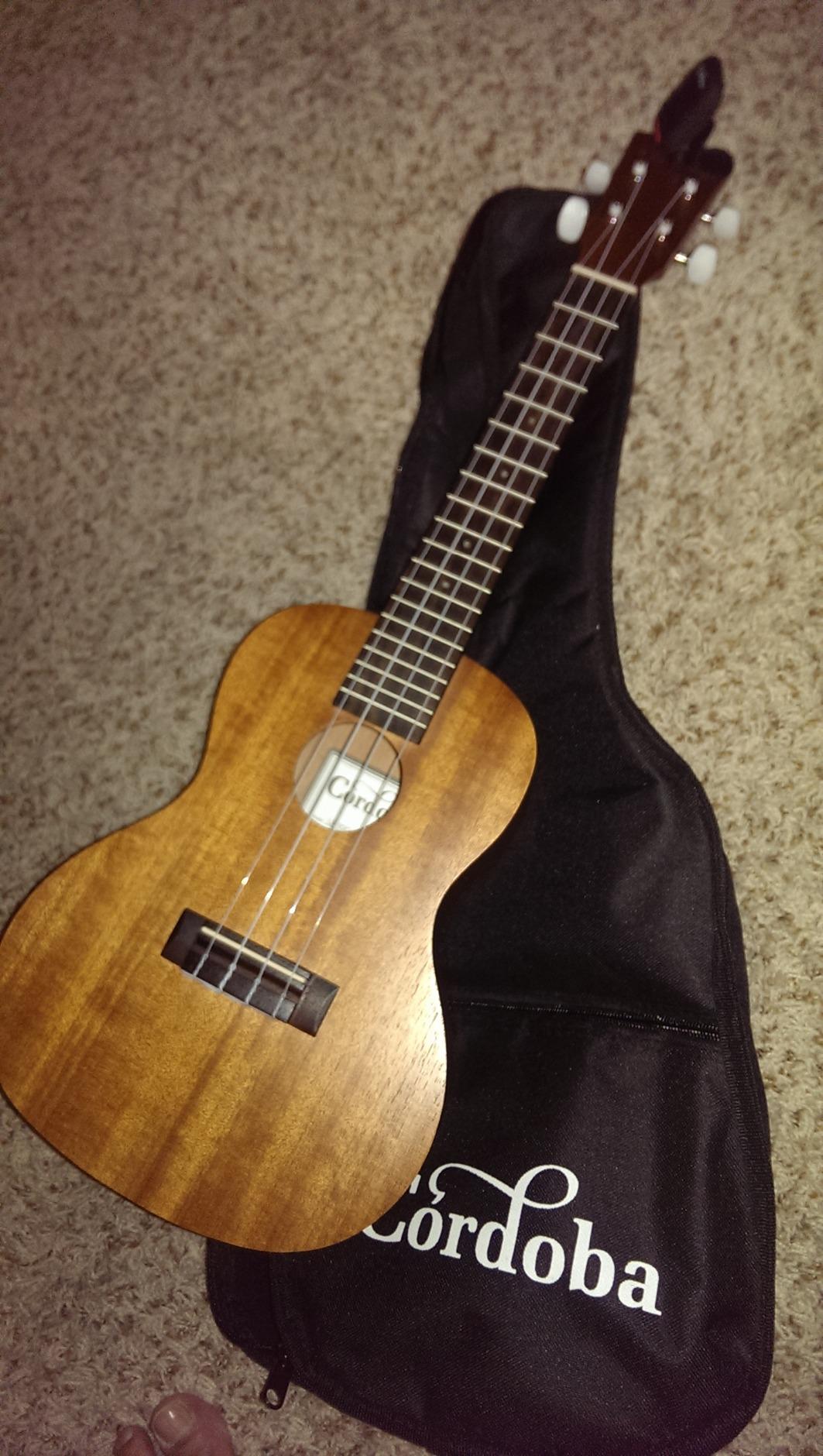 Cordoba UP100 Ukulele Pack Natural Customer Review Cordoba UP100 Ukulele Pack Natural - Customer Photo 1