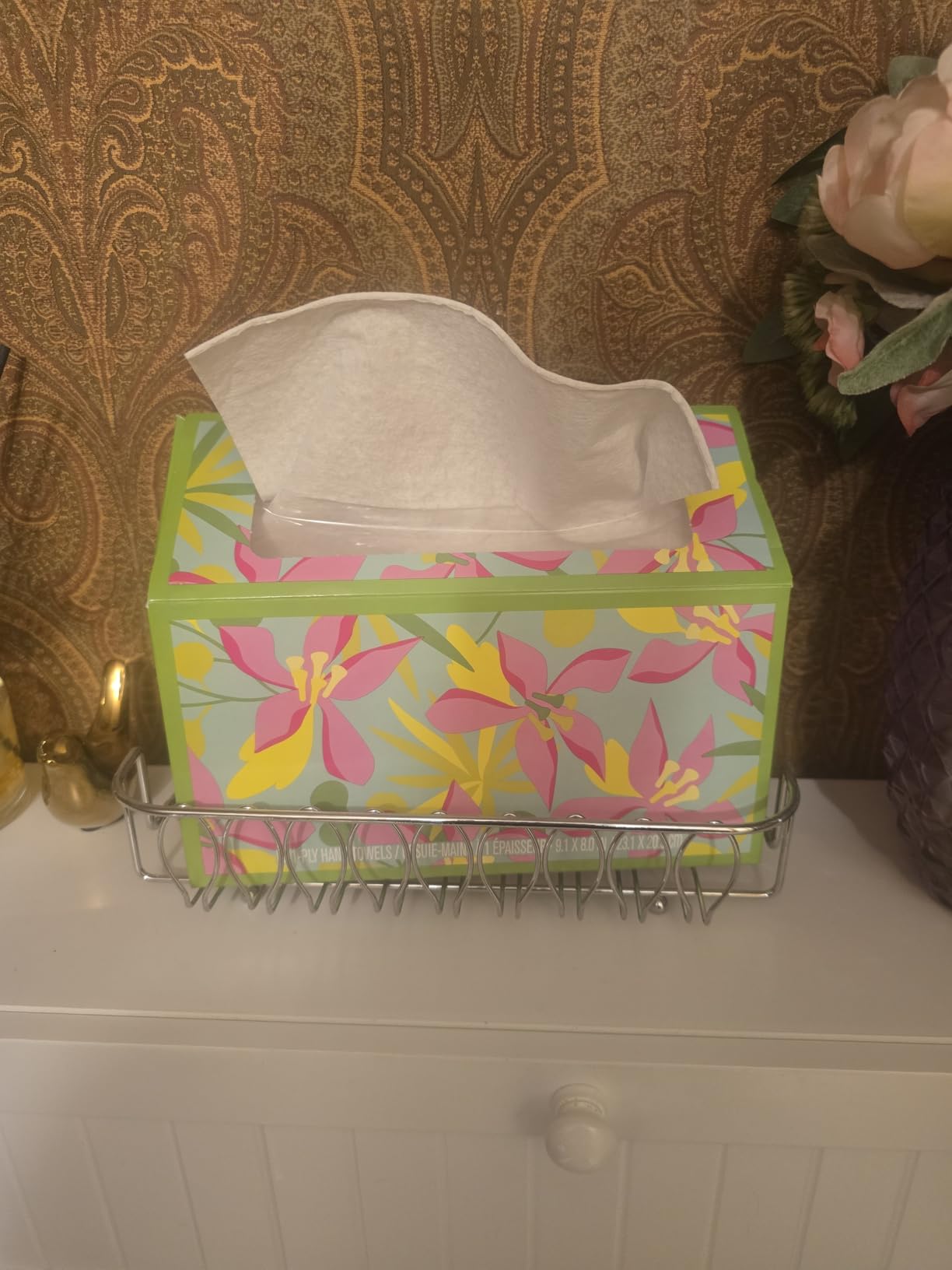 Kleenex Disposable Paper Hand Towels, 6 Boxes, 60 Tissues per Box (360 Total Tissues), Packaging May Vary Customer Review Kleenex Disposable Paper Hand Towels, 6 Boxes, 60 Tissues per Box (360 Total Tissues), Packaging May Vary - Customer Photo 1