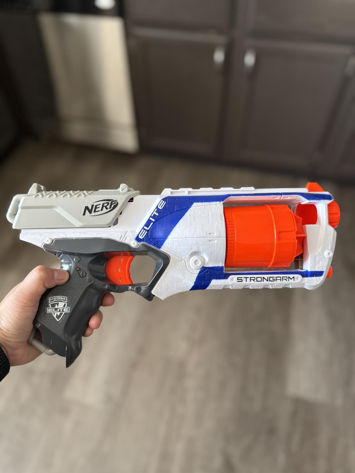 NERF N Strike Elite Strongarm Toy Blaster with Rotating Barrel (Amazon Exclusive) Customer Review NERF N Strike Elite Strongarm Toy Blaster with Rotating Barrel (Amazon Exclusive) - Customer Photo 1