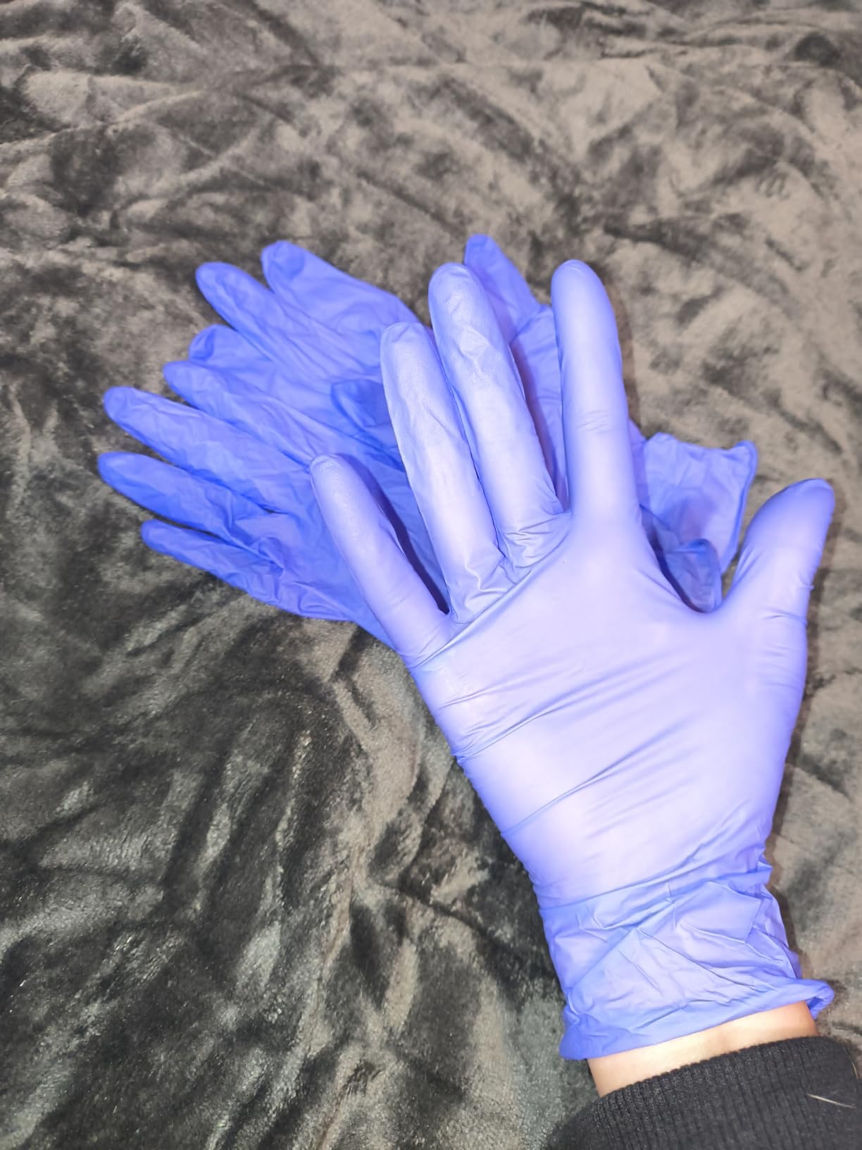 MedPride Powder-Free Nitrile Exam Gloves, X-Large (Pack of 100) - Customer Photo 1