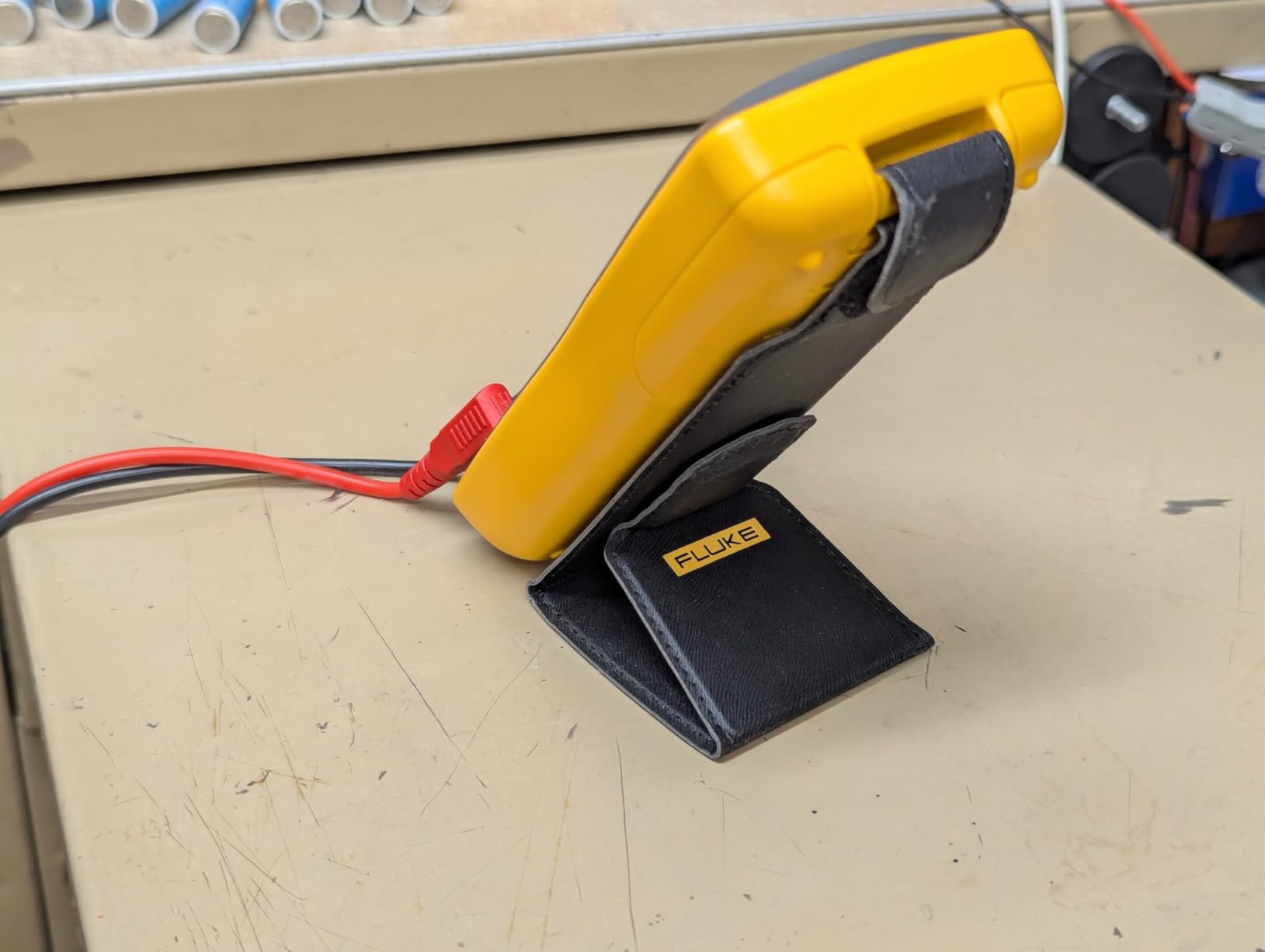 Fluke 107 AC/DC Current Handheld Digital Multimeter, Gray Customer Review Fluke 107 AC/DC Current Handheld Digital Multimeter, Gray - Customer Photo 1