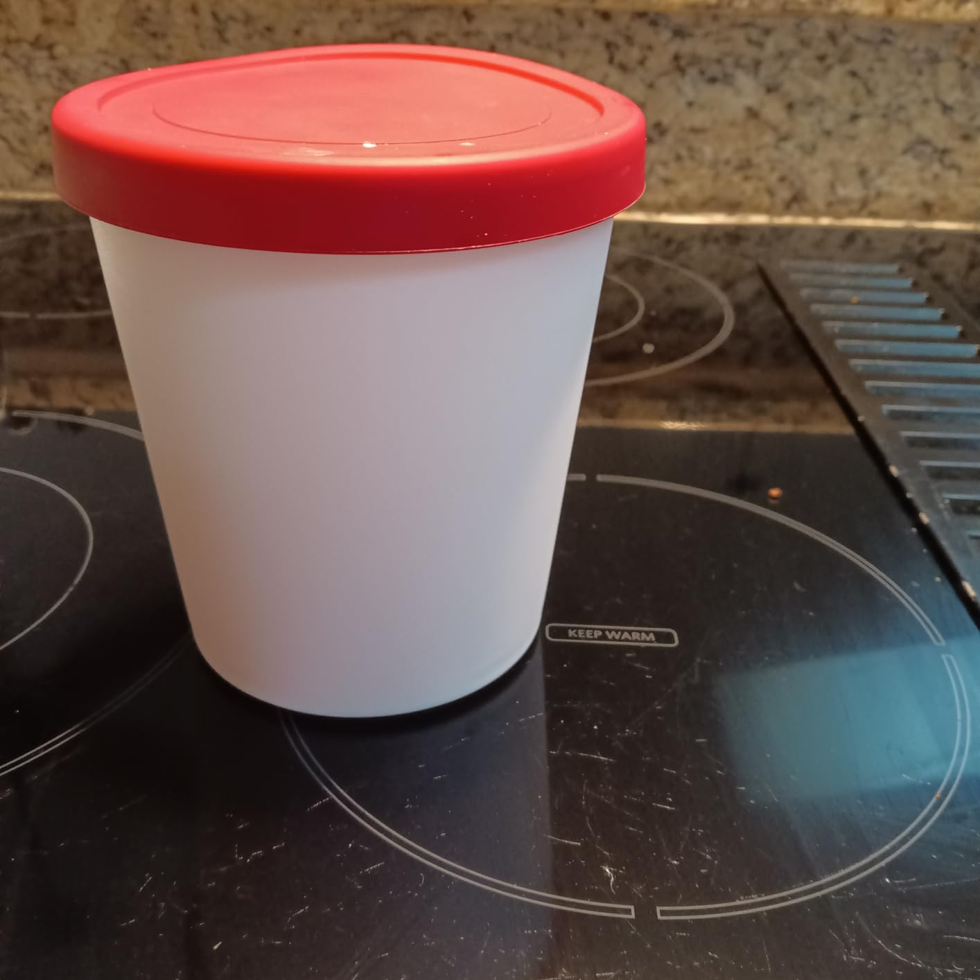 Cuisinart Ice Cream Maker Machine, 2-Quart Stainless Steel Frozen Yogurt, Gelato, Sorbet, Ready in 20 Minutes, LCD Screen and Timer, ICE-70P1 - Customer Photo 3