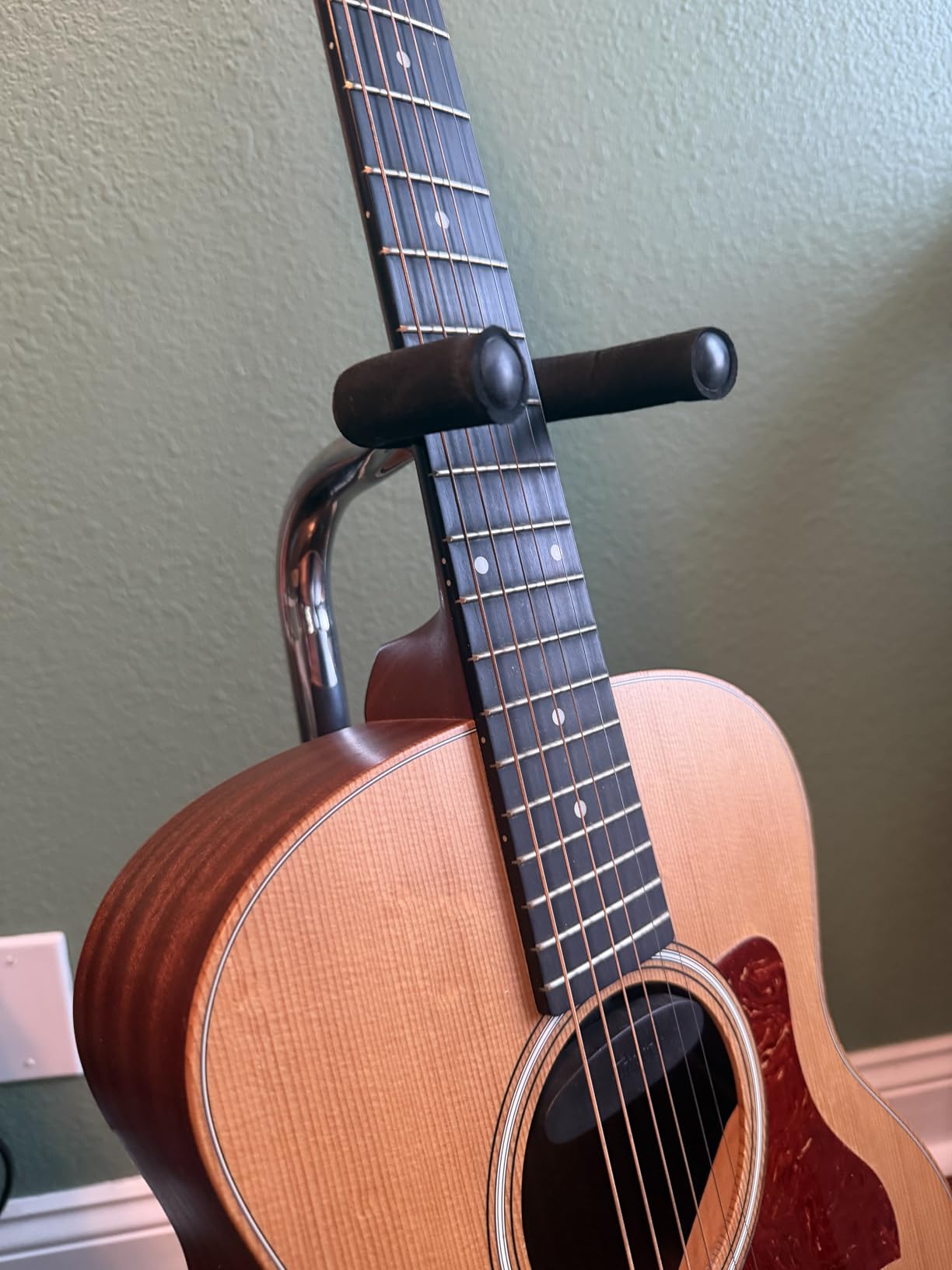 OnStage On Stage XCG4 Velveteen Padded Tubular Guitar Stand - (2 Pack) Customer Review OnStage On Stage XCG4 Velveteen Padded Tubular Guitar Stand - (2 Pack) - Customer Photo 1