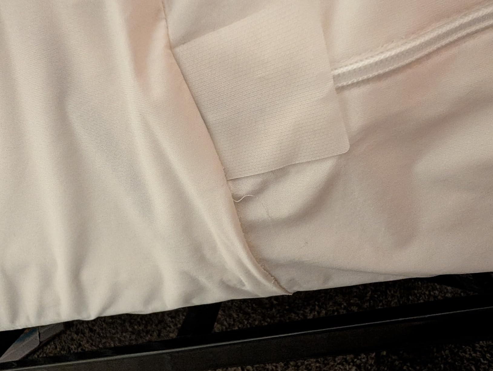 Utopia Bedding Mattress Protector Zippered Queen Size, 100% Waterproof Bed Bug and Dust Mite Proof Mattress Encasement, Absorbent 6 Sided Mattress Cover - Customer Photo 1