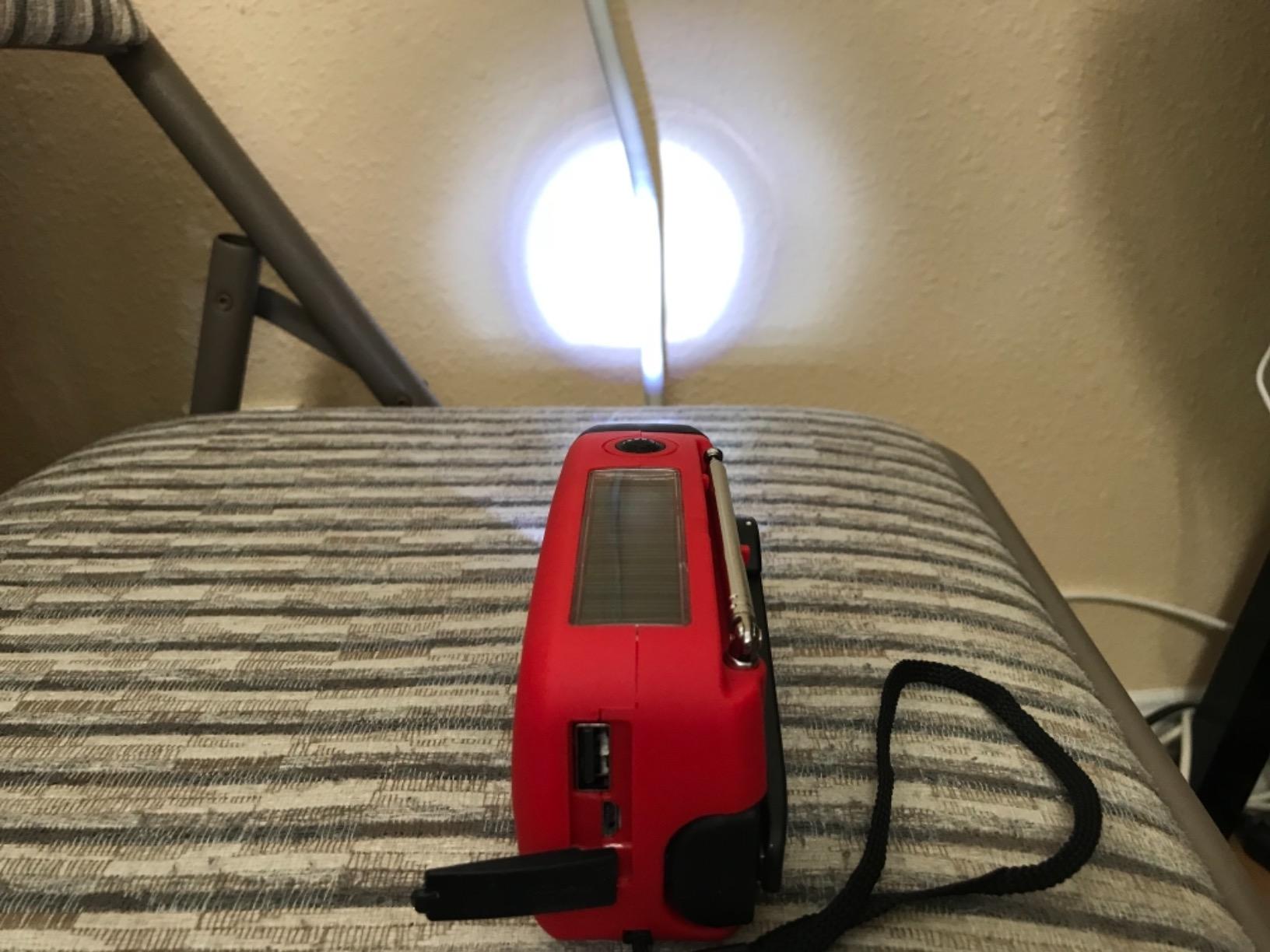 Esky Emergency Hand Crank Radio 7400mWh with 3 LED Flashlight, AM/FM/NOAA Portable Weather Radio with Rechargeable 2000mAh Battery, Solar Powered Radio for Indoor Outdoor Survival Camping, SOS Alarm - Customer Photo 2