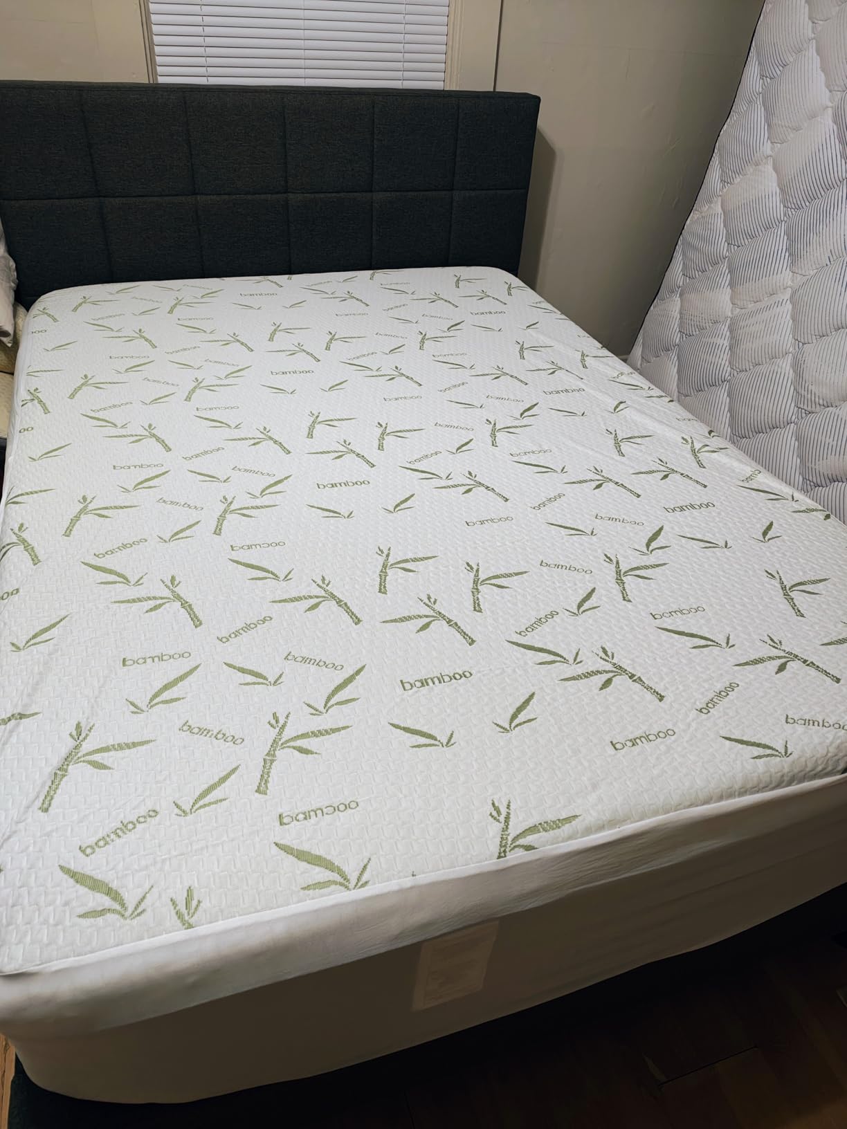 Utopia Bedding Waterproof Mattress Protector Queen Size Bed, Premium 200 GSM Bamboo Viscose Cooling Mattress Cover, Soft and Breathable, Fitted Style with 17 Inches Deep Stretchable Pockets - Customer Photo 2