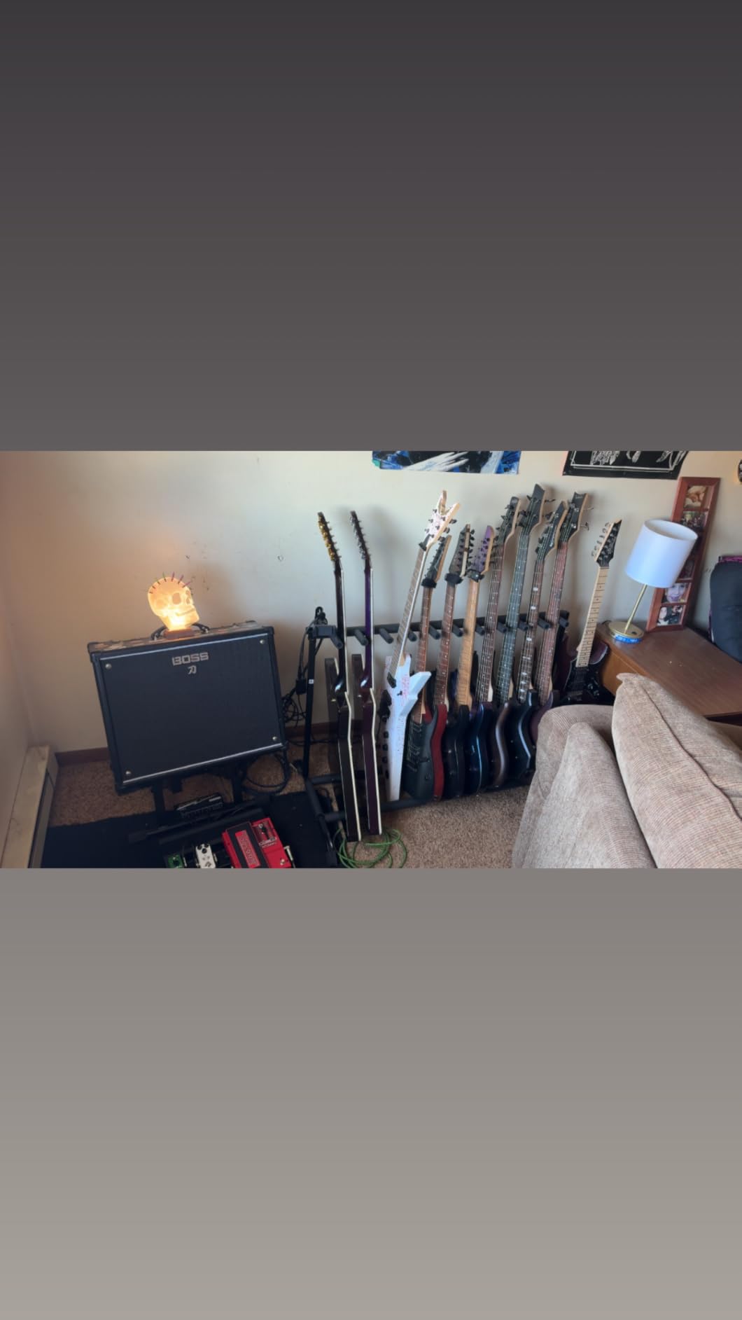 Gator Rok-It Collapsible Folding Guitar Rack Stand for 3 Guitars – Fits Acoustic, Electric, or Bass Guitars – Portable, Durable, Space-Saving Storage (RI-GTR-RACK3) Customer Review Gator Rok-It Collapsible Folding Guitar Rack Stand for 3 Guitars – Fits Acoustic, Electric, or Bass Guitars – Portable, Durable, Space-Saving Storage (RI-GTR-RACK3) - Customer Photo 2