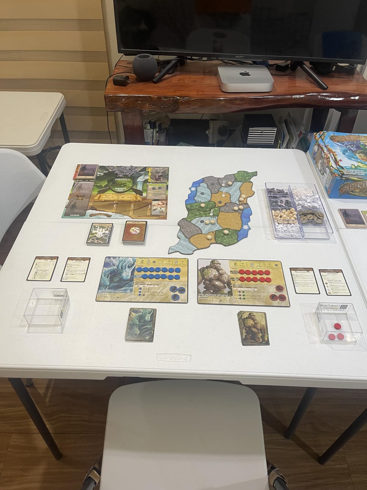 Greater Than Games | Spirit Island: Base Game | Cooperative Strategy Board Game | 1 to 4 Players | 90+ Minutes | Ages 14+ Customer Review Greater Than Games | Spirit Island: Base Game | Cooperative Strategy Board Game | 1 to 4 Players | 90+ Minutes | Ages 14+ - Customer Photo 2