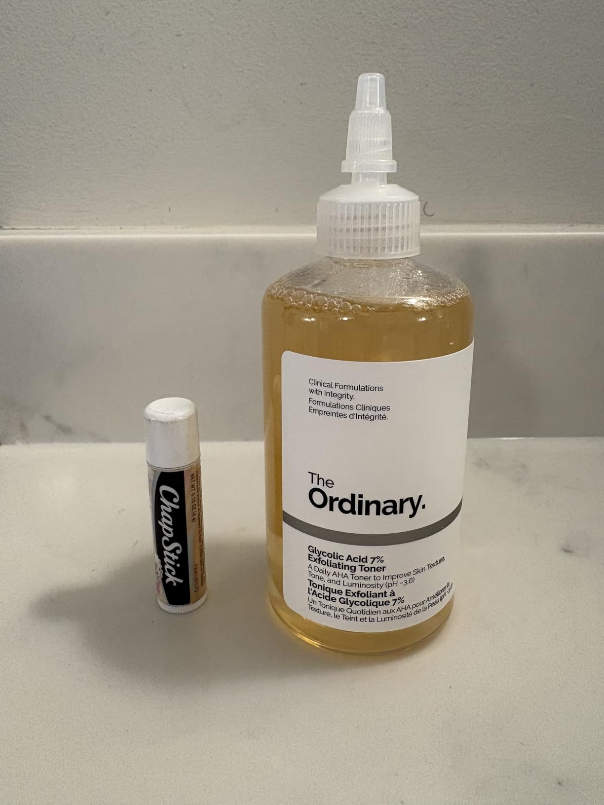 The Ordinary Glycolic Acid 7% Exfoliating Toner, Brightening and Smoothing Daily Toner for More Even-Looking Skin Tone - Customer Photo 1