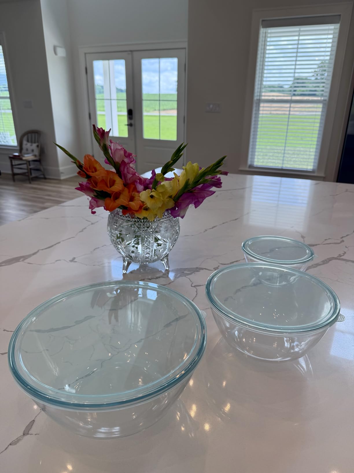 Luvan Glass Mixing Bowls with Lids Set(4.5QT, 2.7QT, 1.1QT)-Large Glass Mixing Bowls, Clear Salad Bowl for Baking, Cooking, Serving, Food Prep, 3PC Nesting Bowls for Kitchen Storage & Dishwasher Safe - Customer Photo 1