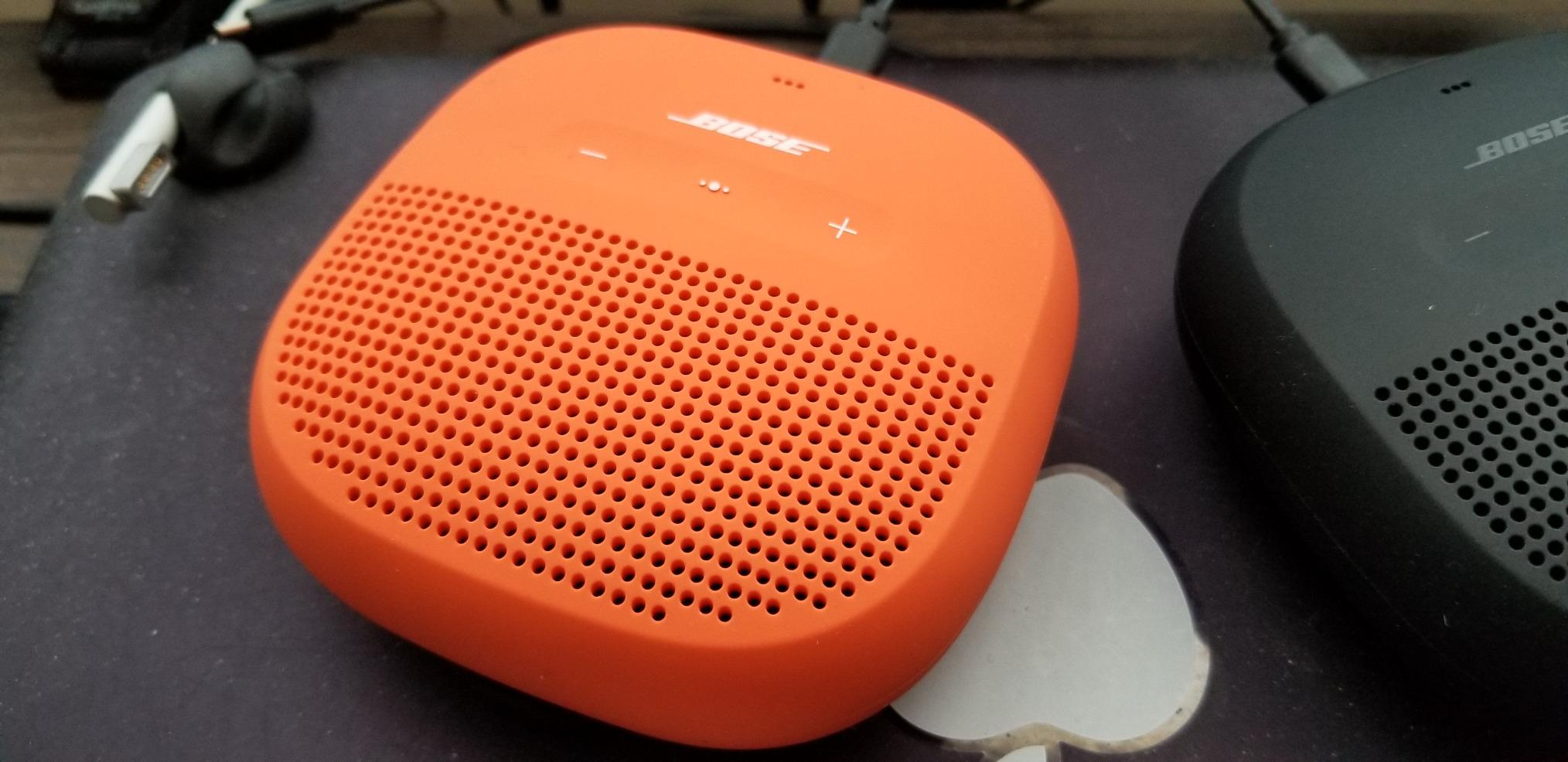 Bose SoundLink Micro: Small Portable Bluetooth Speaker (Waterproof) - Customer Photo 3