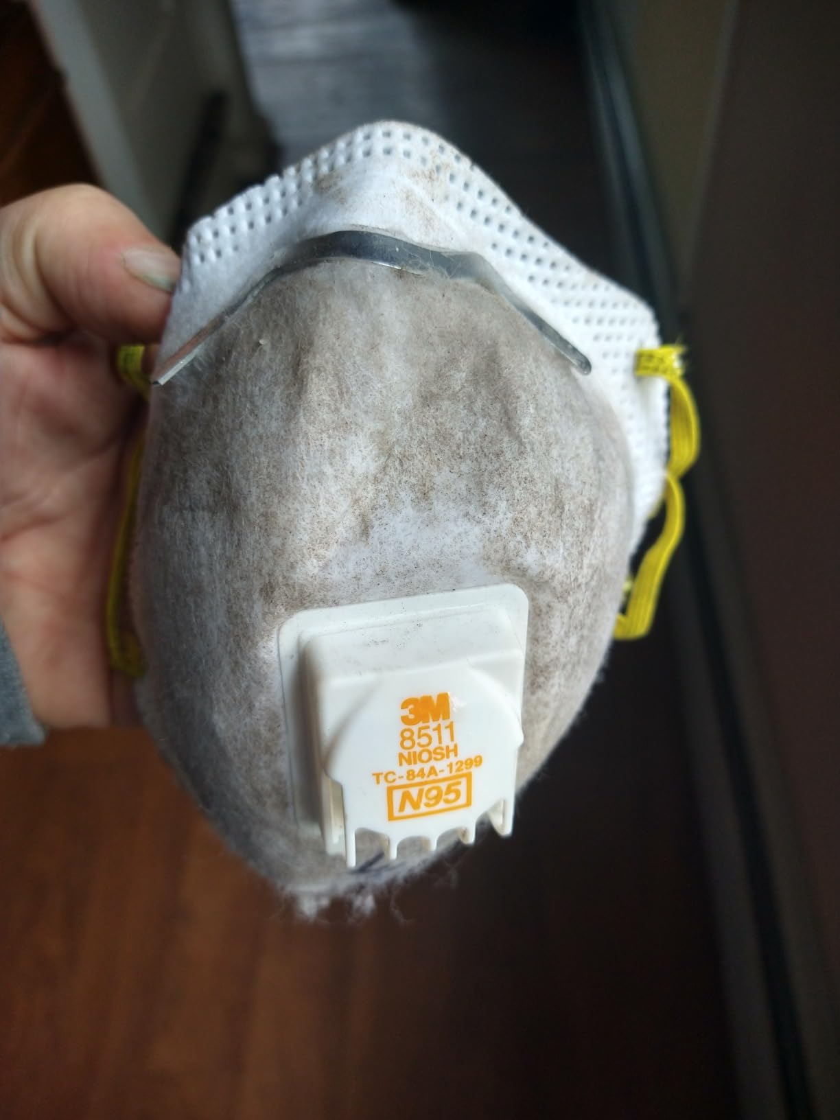 3M Particulate Respirator 8511, Pack of 10, N95, NIOSH APPROVED, Cool Flow Exhalation Valve, Disposable, Braided Comfort Strap, M Noseclip, Personal Protective Equipment Customer Review 3M Particulate Respirator 8511, Pack of 10, N95, NIOSH APPROVED, Cool Flow Exhalation Valve, Disposable, Braided Comfort Strap, M Noseclip, Personal Protective Equipment - Customer Photo 1