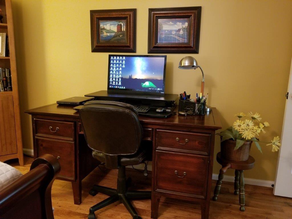 Flexpro Hero 37 Inch Standing Desk Converter, for Office and Home, Height Adjustable, 2 Level Sit to Stand Workspace with Keyboard Shelf & Monitor Riser, Sit or Stand (Black, 37 x 18 x 4.5 to 20) Customer Review Flexpro Hero 37 Inch Standing Desk Converter, for Office and Home, Height Adjustable, 2 Level Sit to Stand Workspace with Keyboard Shelf & Monitor Riser, Sit or Stand (Black, 37 x 18 x 4.5 to 20) - Customer Photo 1