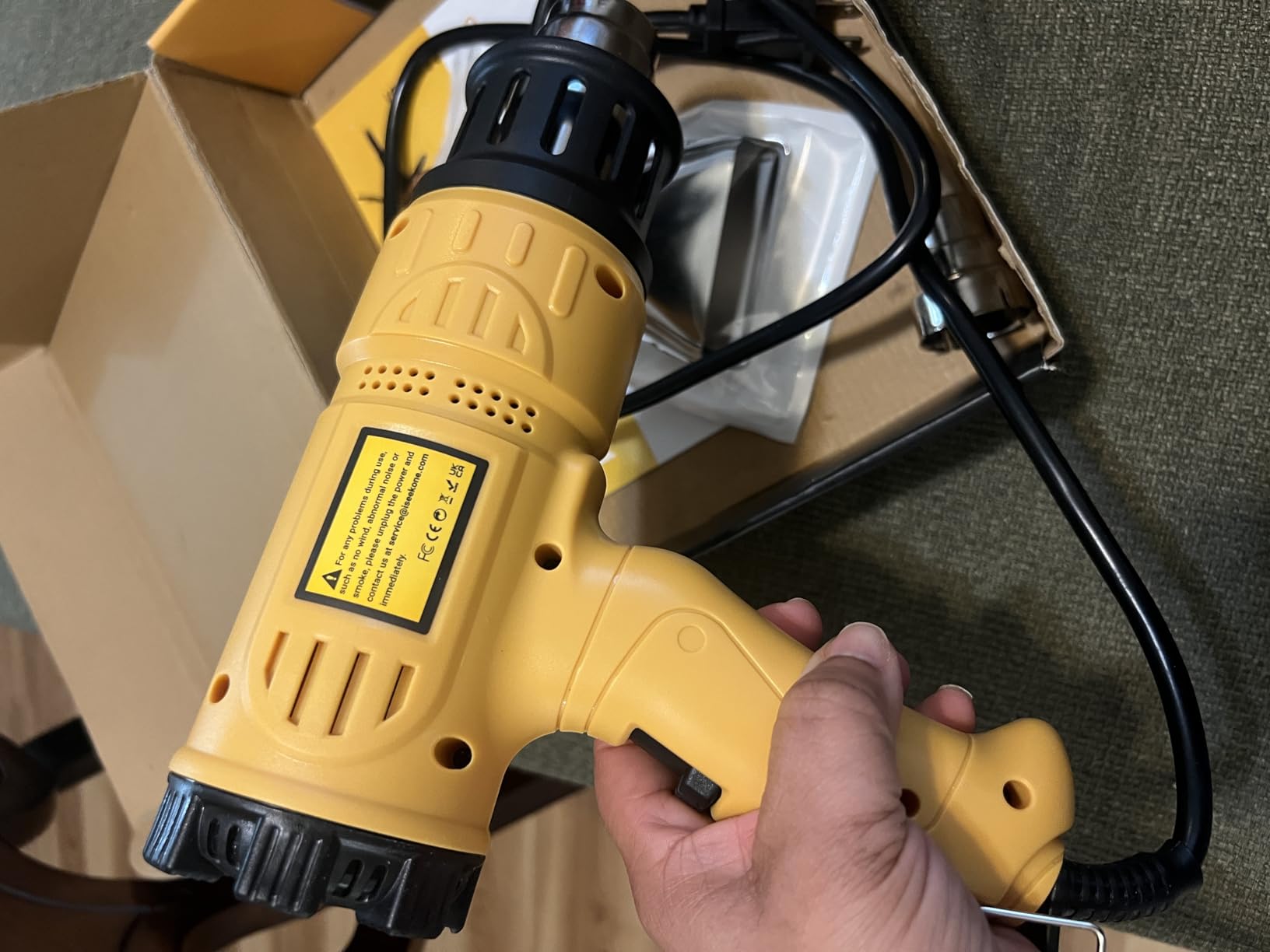 SEEKONE Heat Gun 1800W 122℉-1202℉(50℃- 650℃)Fast Heating Heavy Duty Hot Air Gun Kit Variable Temperature Control Overload Protection with 4 Nozzles for Crafts, Shrinking PVC, Stripping Paint(5.2FT) Customer Review SEEKONE Heat Gun 1800W 122℉-1202℉(50℃- 650℃)Fast Heating Heavy Duty Hot Air Gun Kit Variable Temperature Control Overload Protection with 4 Nozzles for Crafts, Shrinking PVC, Stripping Paint(5.2FT) - Customer Photo 3