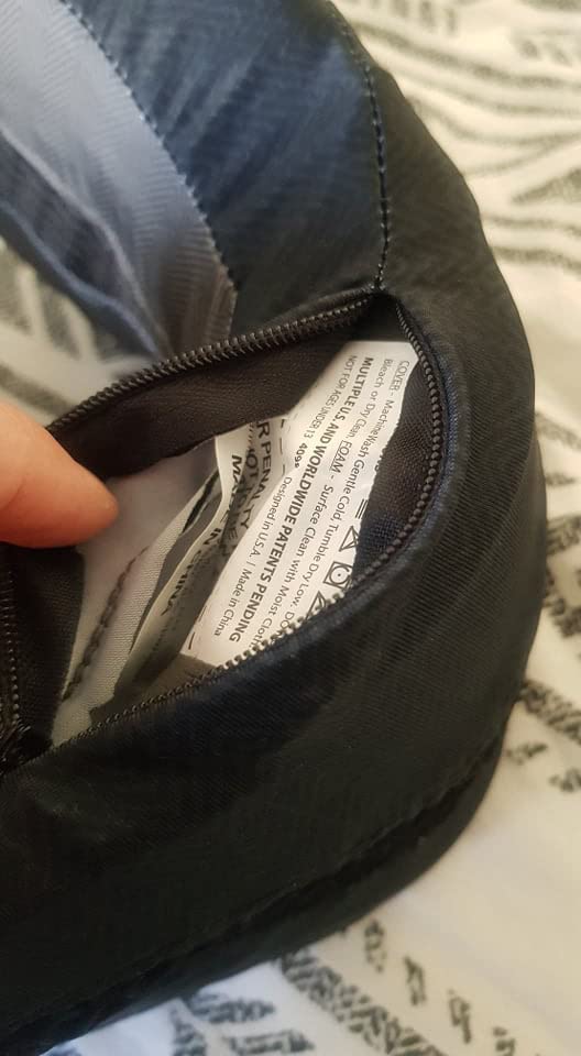 Cabeau Long Haul Flight Cooling Travel Neck Pillow – Evolution Cool – Supportive Memory Foam with Airflow Vents – Compact with Carrying Case (Black) Customer Review Cabeau Long Haul Flight Cooling Travel Neck Pillow – Evolution Cool – Supportive Memory Foam with Airflow Vents – Compact with Carrying Case (Black) - Customer Photo 2