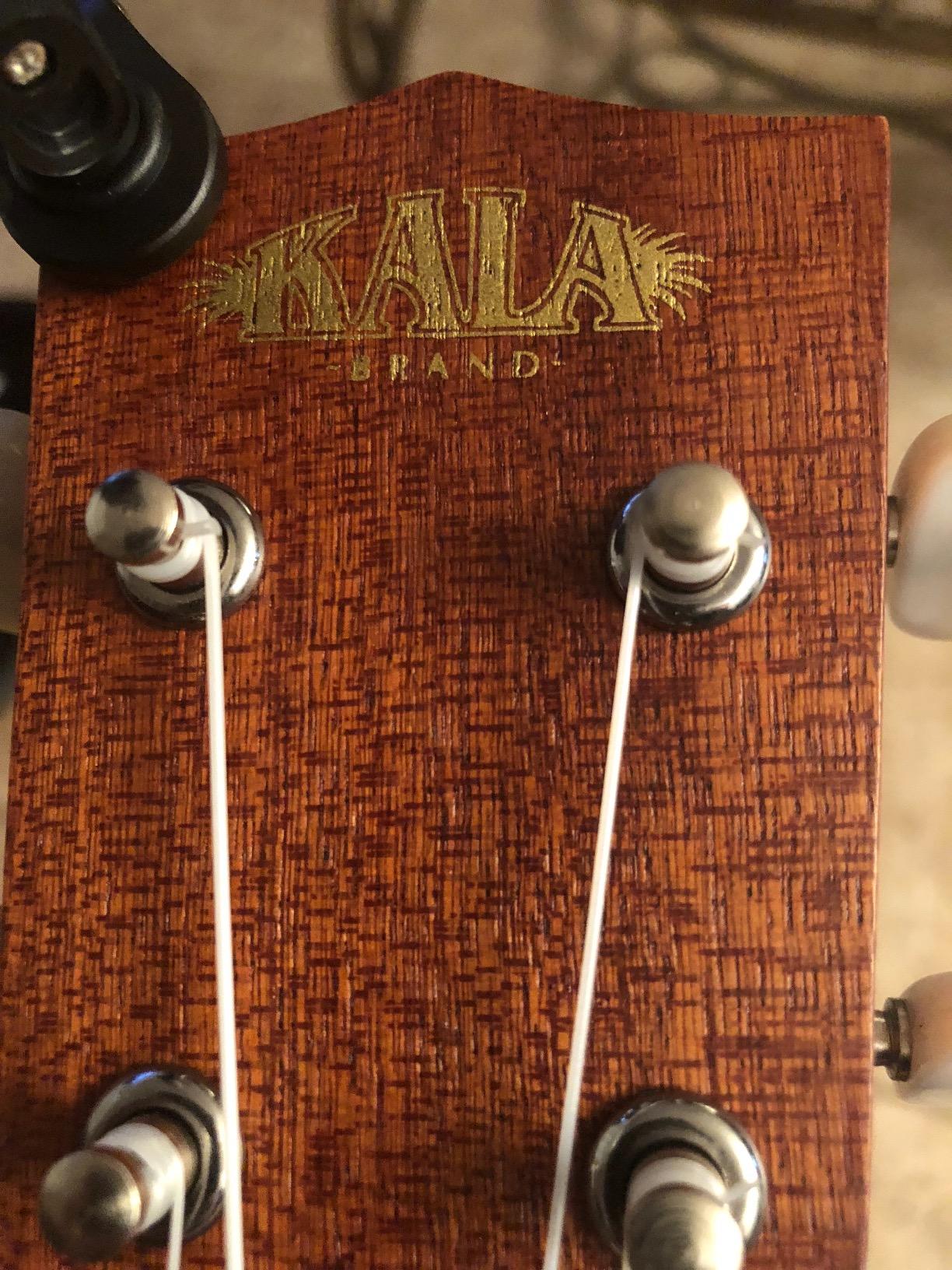 Kala KA-15C Satin Mahogany Concert Ukulele Bundle with Gig Bag, Tuner, Strap, Strings, Austin Bazaar Instructional DVD, and Polishing Cloth Customer Review Kala KA-15C Satin Mahogany Concert Ukulele Bundle with Gig Bag, Tuner, Strap, Strings, Austin Bazaar Instructional DVD, and Polishing Cloth - Customer Photo 2