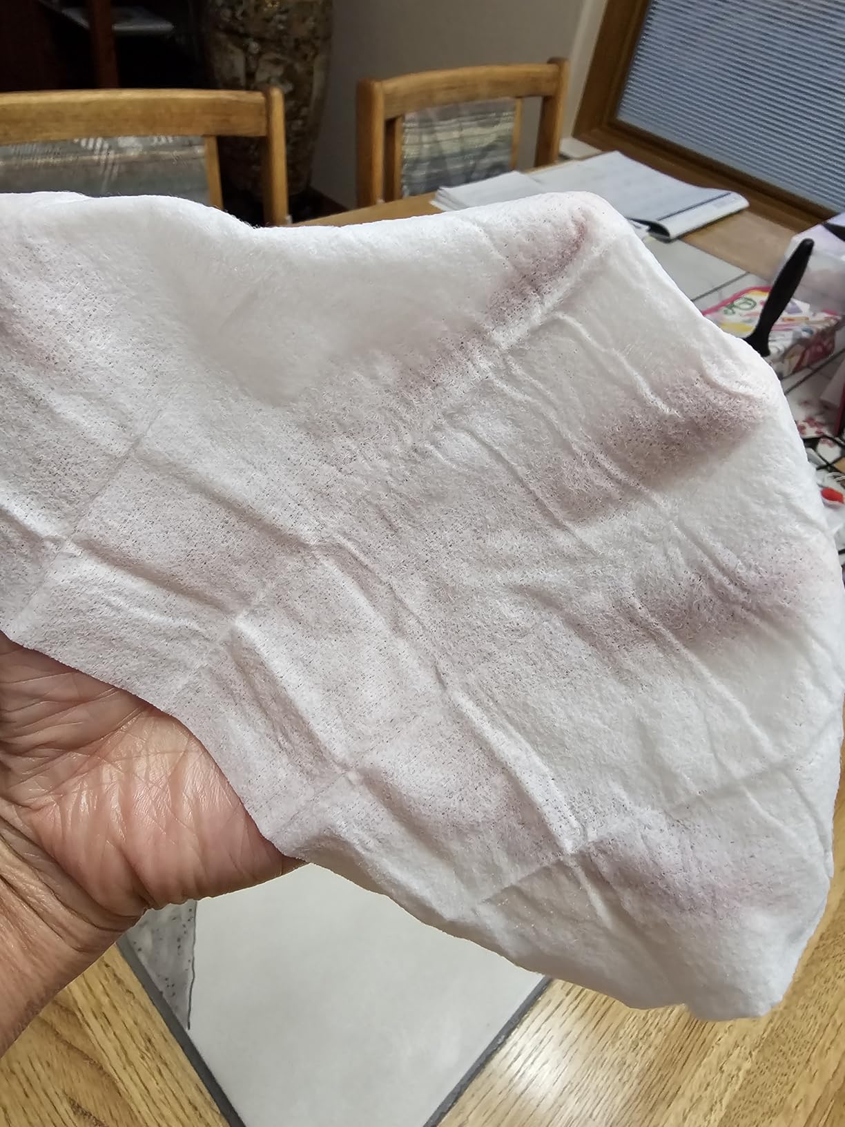 Neutrogena Makeup Remover Wipes, Daily Single Face Cleansing Towelettes, Makeup Removing Cleansing Wipes Removes Dirt & Oil, Alcohol-Free Face Towelettes, 20 ct Customer Review Neutrogena Makeup Remover Wipes, Daily Single Face Cleansing Towelettes, Makeup Removing Cleansing Wipes Removes Dirt & Oil, Alcohol-Free Face Towelettes, 20 ct - Customer Photo 4