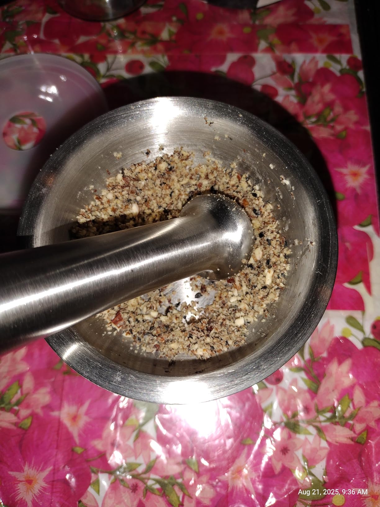 Tera 18/8 Stainless Steel Mortar and Pestle with Brush,Pill Crusher,Spice Grinder,Herb Bowl,Pesto Powder - Customer Photo 1