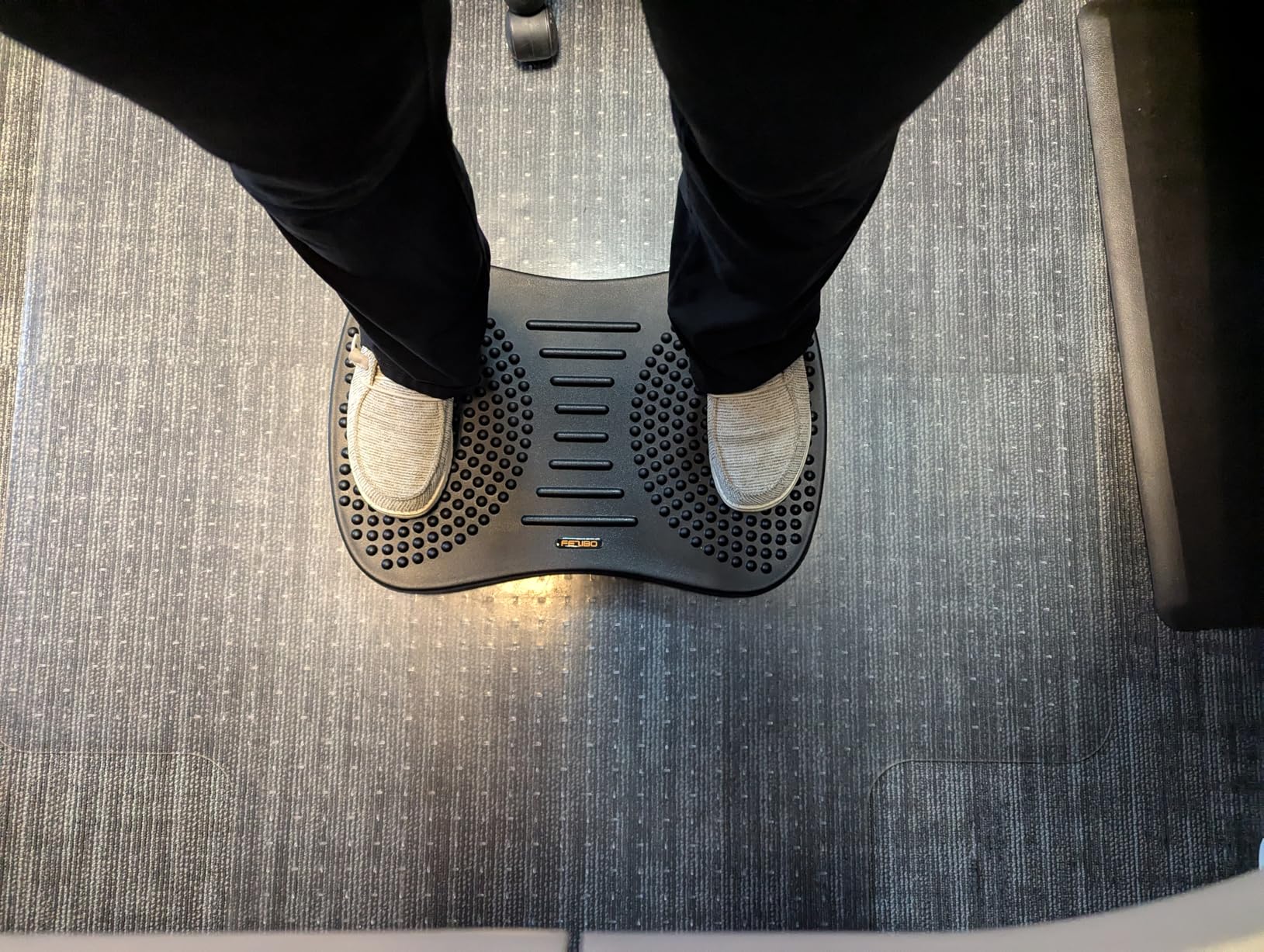 FEZIBO Standing Desk Mat Balance Board, Anti Fatigue Mat Standing Desk Office, Wobble Board with Ergonomic Design, Obsidian Black - Customer Photo 1
