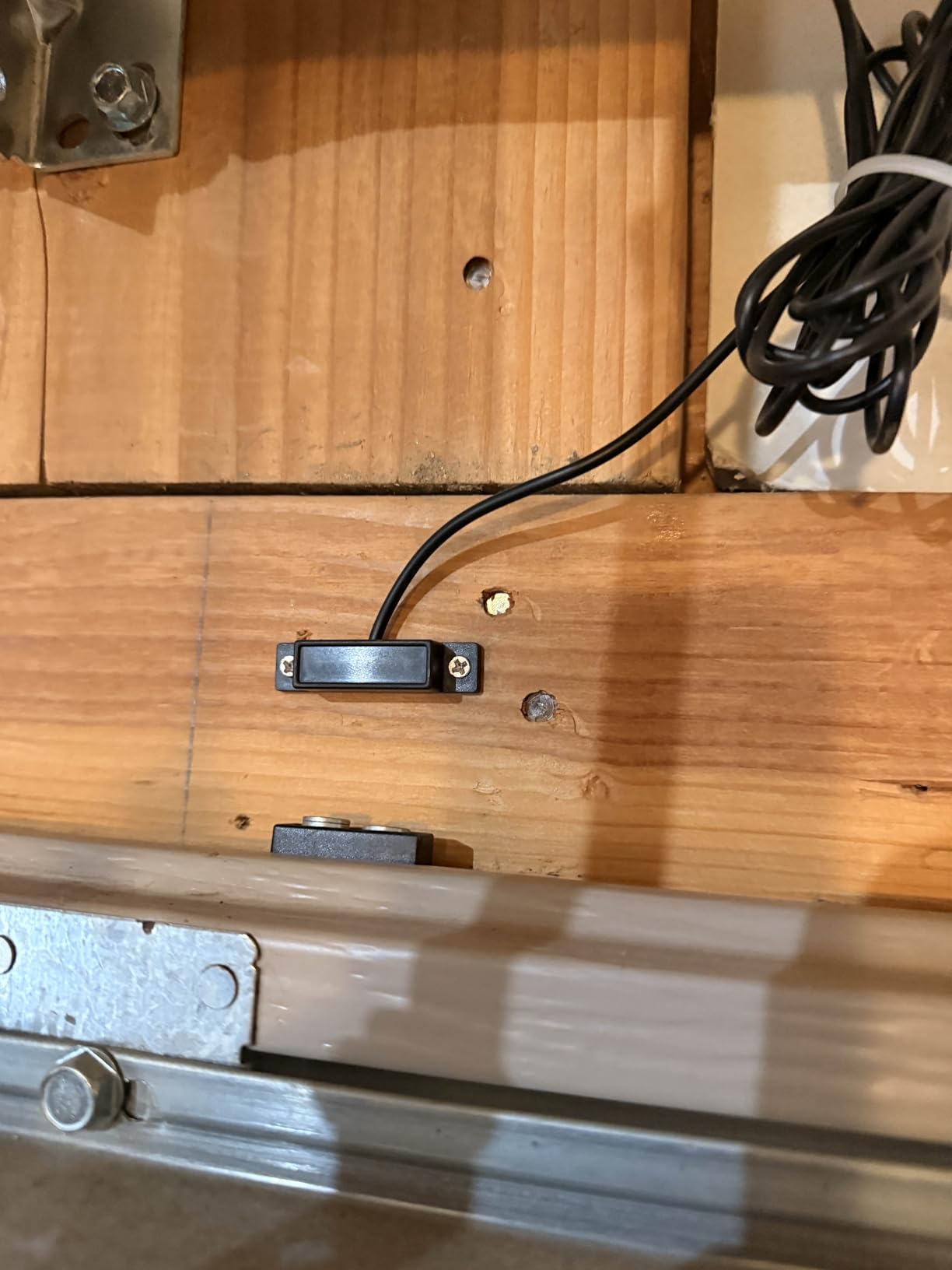 meross Smart WiFi Garage Door Opener Remote, App Control, Works with Alexa, Google Assistant and SmartThings, No Hub Needed(Non HomeKit Versions) customer photo 1