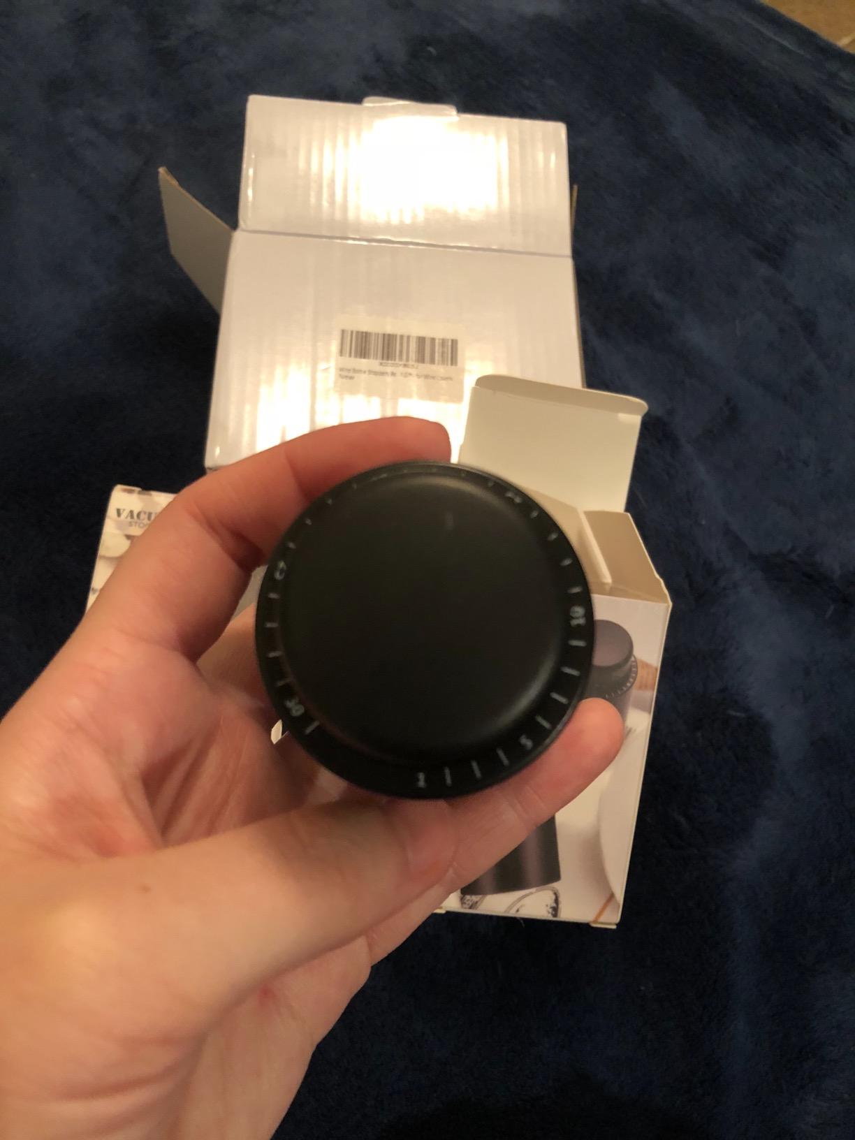 [2 PACK] Wine Bottle Stoppers,Real Vacuum Stoppers,Reusable Wine Preserver,Wine Corks Keep Fresh,Best Christmas and Birthday Gifts for Wine Lovers. - Customer Photo 1