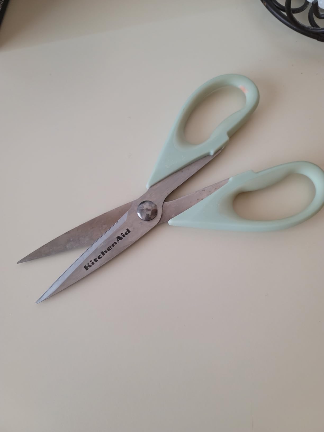 KitchenAid All Purpose Kitchen Shears with Protective Sheath Durable Stainless Steel Scissors, Dishwasher Safe, Soft Grip Comfort Handle, 8.72 Inch, Black - Customer Photo 2