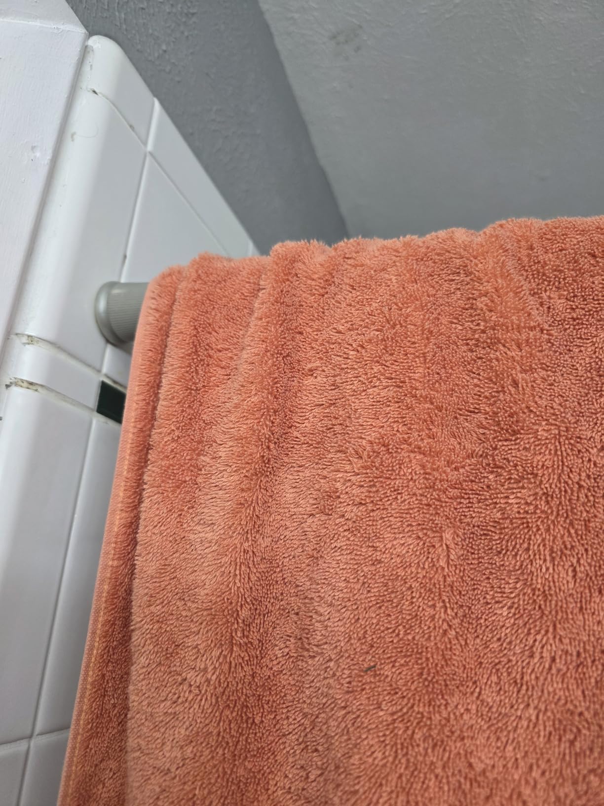 Chakir Turkish Linens | Hotel & Spa Quality 100% Cotton Premium Turkish Towels | Soft & Absorbent (6-Piece Hand Towels, White) - Customer Photo 4