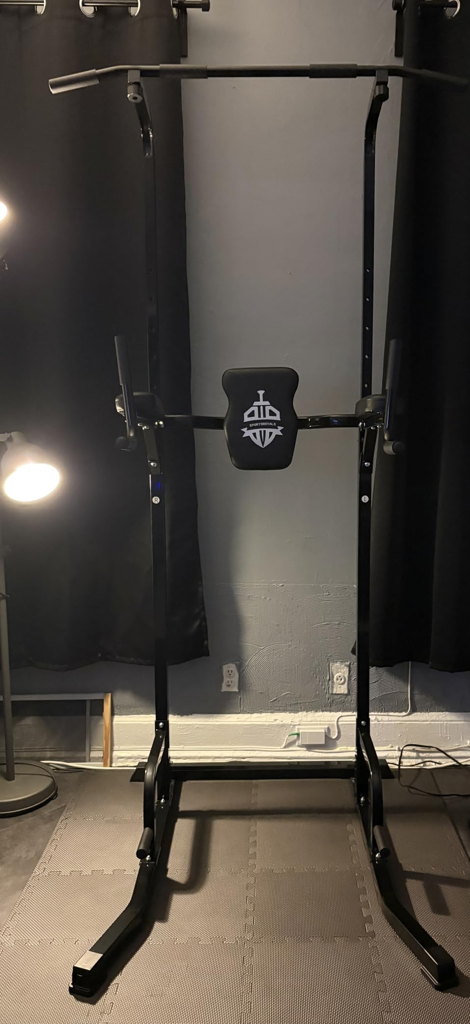 Sportsroyals Power Tower Pull Up Bar Station, 450LBS Stable Pull Up Dip Station for Home Gym Strength Training Equipment Customer Review Sportsroyals Power Tower Pull Up Bar Station, 450LBS Stable Pull Up Dip Station for Home Gym Strength Training Equipment - Customer Photo 1