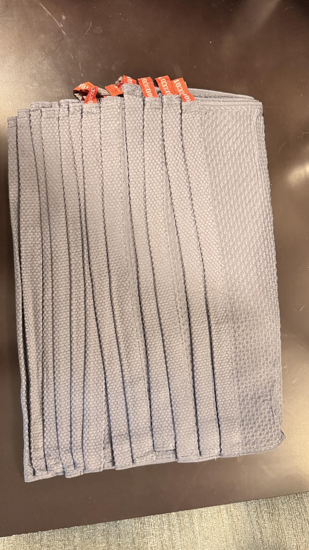 Homaxy 100% Cotton Waffle Weave Kitchen Dish Towels, Ultra Soft Absorbent Quick Drying Cleaning Towel, 13 x 28 Inches, 4-Pack, Dark Grey - Customer Photo 4