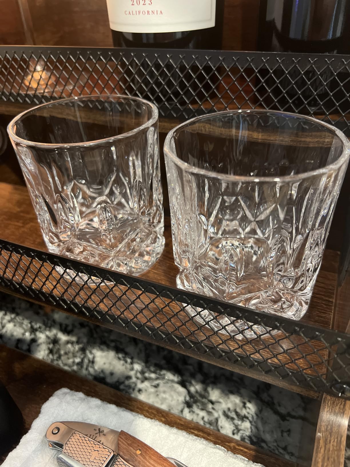 KANARS Whiskey Glasses Set of 6 with Elegant Gift Box,10 Oz Premium Old Fashioned Crystal Glass Tumbler Customer Review KANARS Whiskey Glasses Set of 6 with Elegant Gift Box,10 Oz Premium Old Fashioned Crystal Glass Tumbler - Customer Photo 2