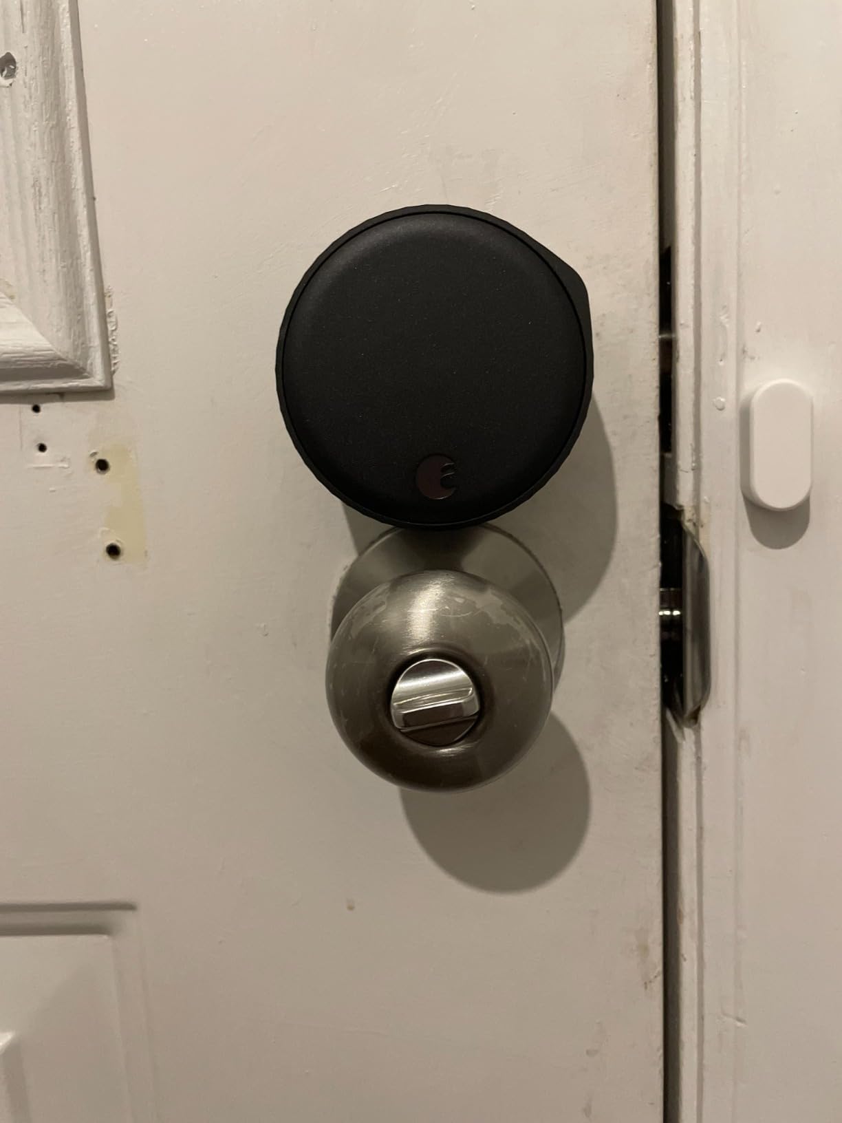 August Home Wi-Fi Connected Smart Keyless Entry Door Lock, Electronic Door Lock Fits Your Existing Deadbolt in Minutes, Silver - Customer Photo 1
