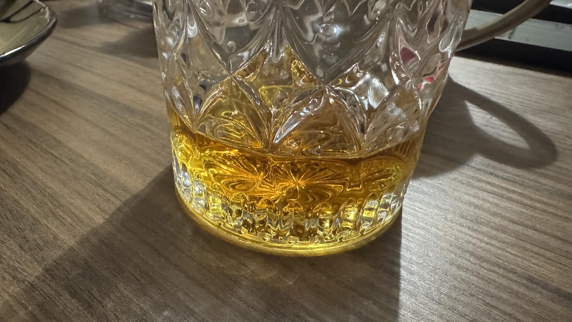 LEMONSODA Crystal Cut Old Fashioned Whiskey Glasses Set of 2, 4, 6-10oz Ultra-Clear Premium Lead-Free Rocks Glass Tumbler For Drinking Bourbon, Scotch, Cognac, Cocktails (Set of 4) Customer Review LEMONSODA Crystal Cut Old Fashioned Whiskey Glasses Set of 2, 4, 6-10oz Ultra-Clear Premium Lead-Free Rocks Glass Tumbler For Drinking Bourbon, Scotch, Cognac, Cocktails (Set of 4) - Customer Photo 2
