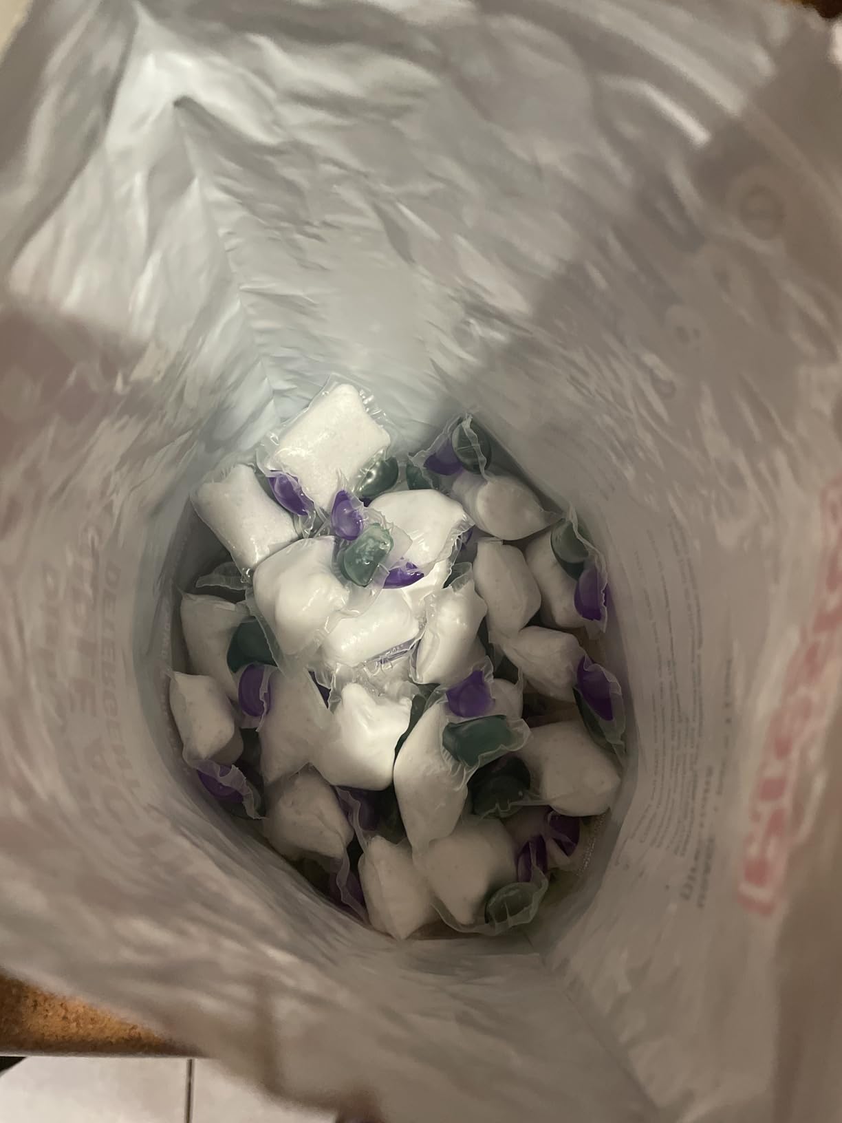 Amazon Brand - Presto! Triple Action Dishwasher Pacs, Anti-spotting, Fresh Scent, No Phosphates or Chlorine, 70 Count Customer Review Amazon Brand - Presto! Triple Action Dishwasher Pacs, Anti-spotting, Fresh Scent, No Phosphates or Chlorine, 70 Count - Customer Photo 2